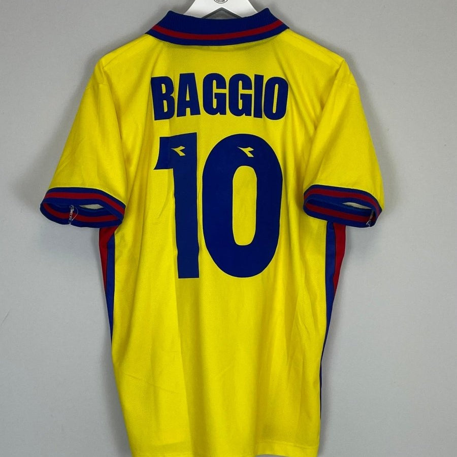 1999/00 BOLOGNA BAGGIO 10 HOME SHIRT (L) DIADORA - Cult Kits - Large - Buy Vintage Football Shirts, Authentic Retro Football Shirts For Sale, Classic Football Shirts & Soccer Jersey