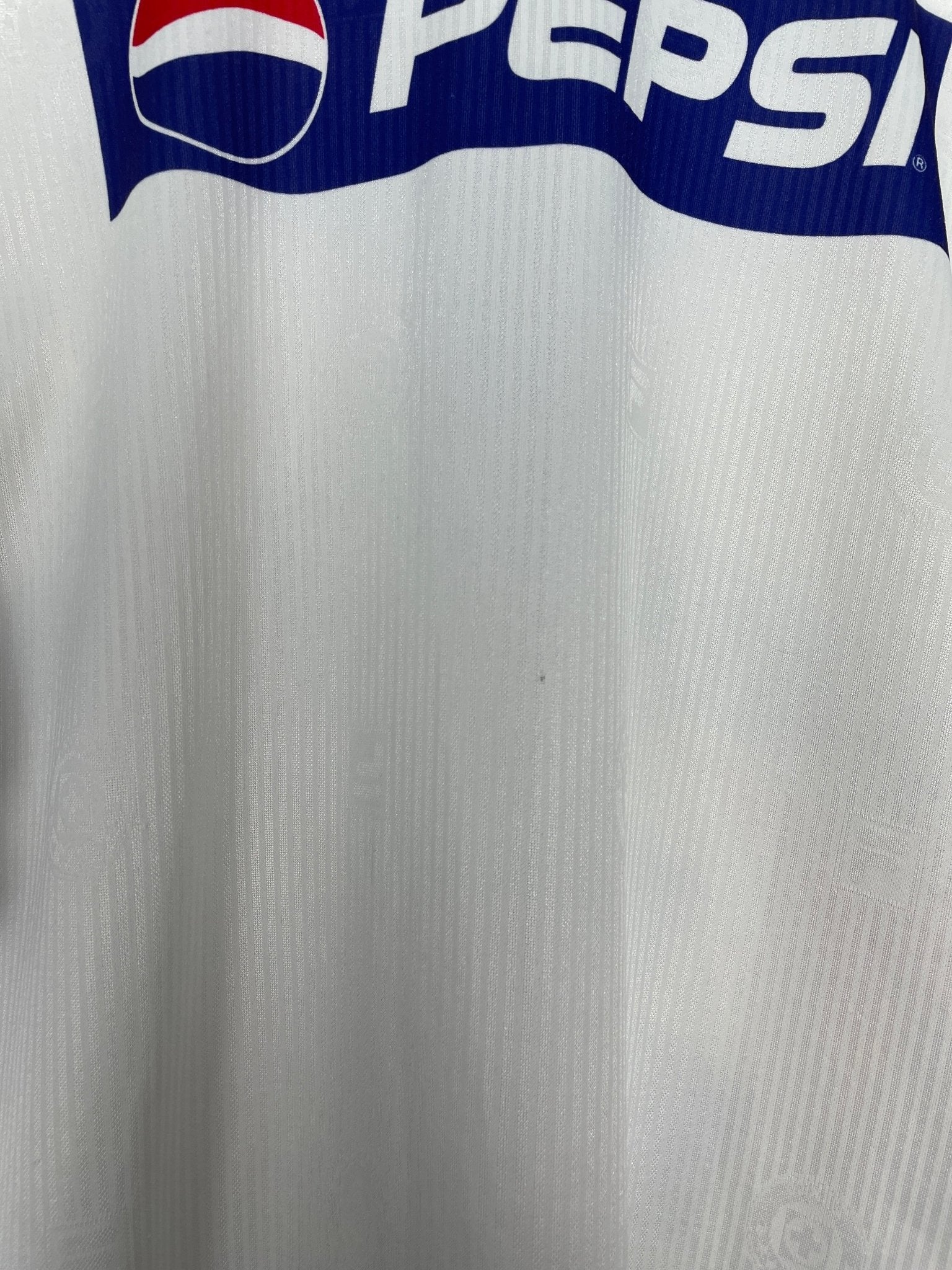 Shop 1999/00 CRUZ AZUL AWAY SHIRT (L) FILA, classic football shirts, vintage football shirts & retro soccer jerseys at Cult Kits