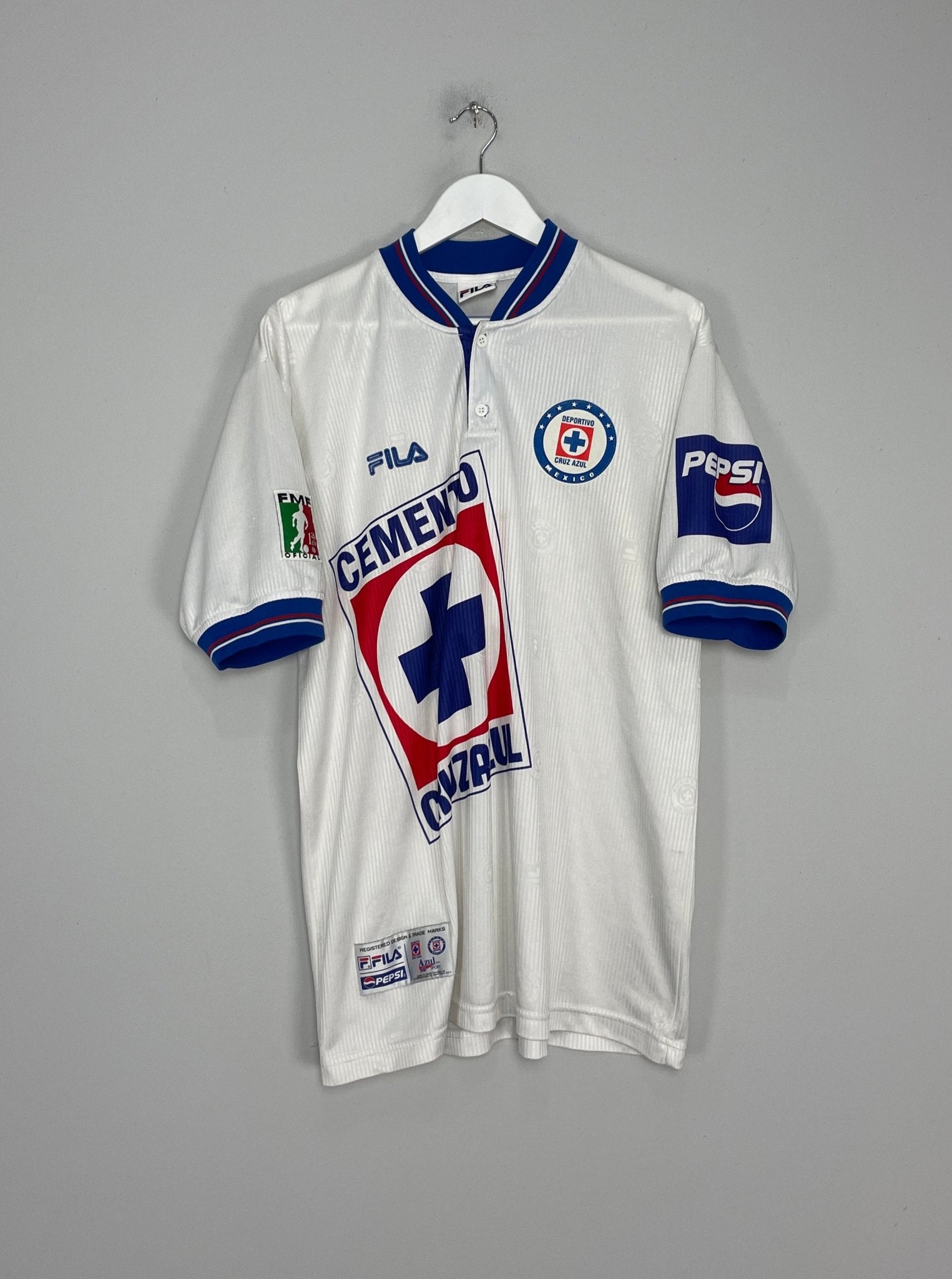 Shop 1999/00 CRUZ AZUL AWAY SHIRT (L) FILA, classic football shirts, vintage football shirts & retro soccer jerseys at Cult Kits