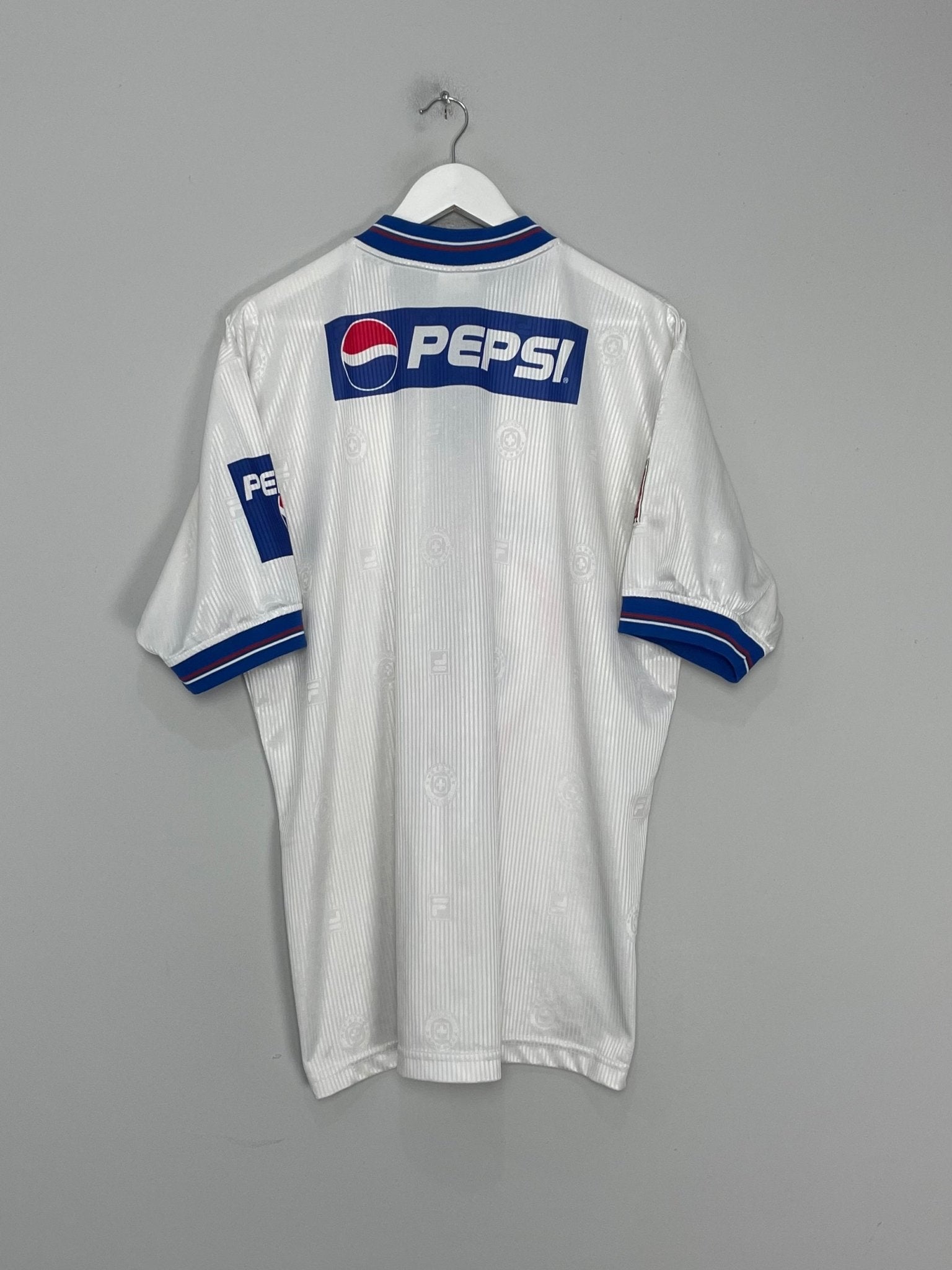 Shop 1999/00 CRUZ AZUL AWAY SHIRT (XL) FILA, classic football shirts, vintage football shirts & retro soccer jerseys at Cult Kits