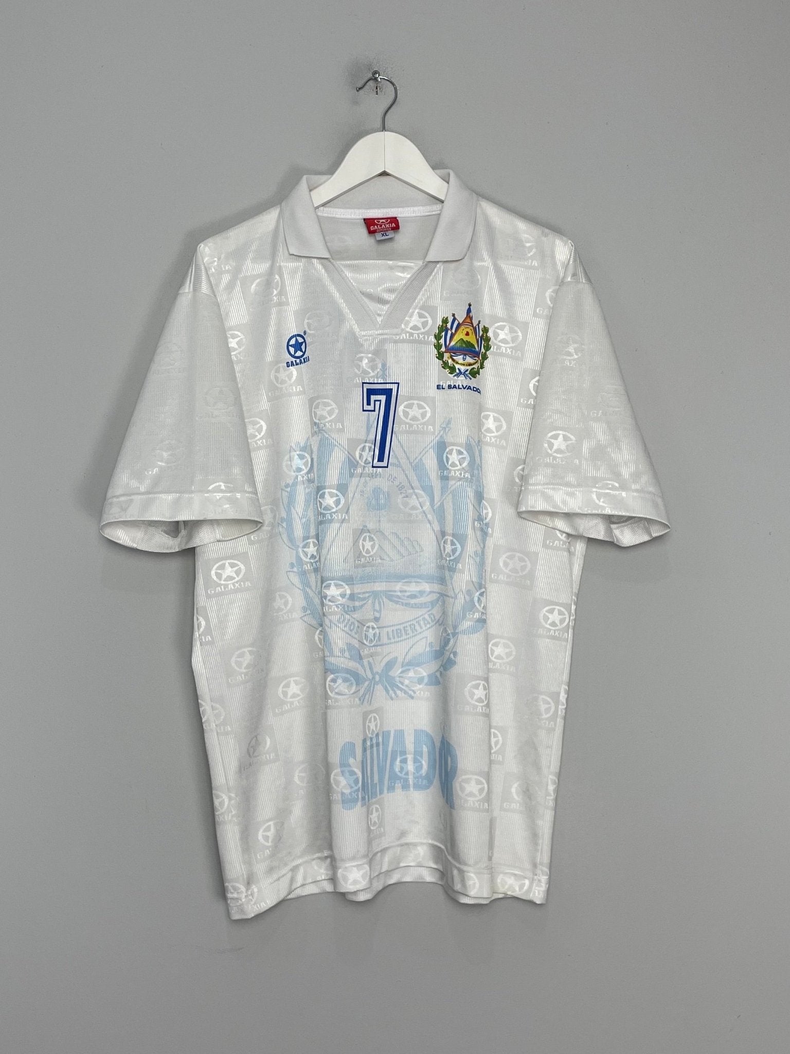 Shop 1999/00 EL SALVADOR #7 AWAY SHIRT (XL) GALAXIA, classic football shirts, vintage football shirts & retro soccer jerseys at Cult Kits