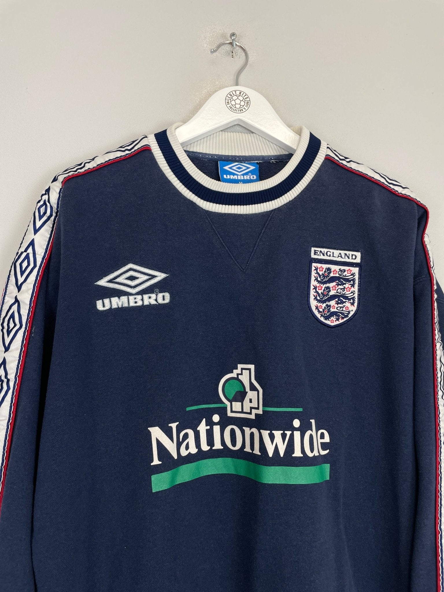 Shop 1999/00 ENGLAND JUMPER (M) UMBRO, classic football shirts, vintage football shirts & retro soccer jerseys at Cult Kits