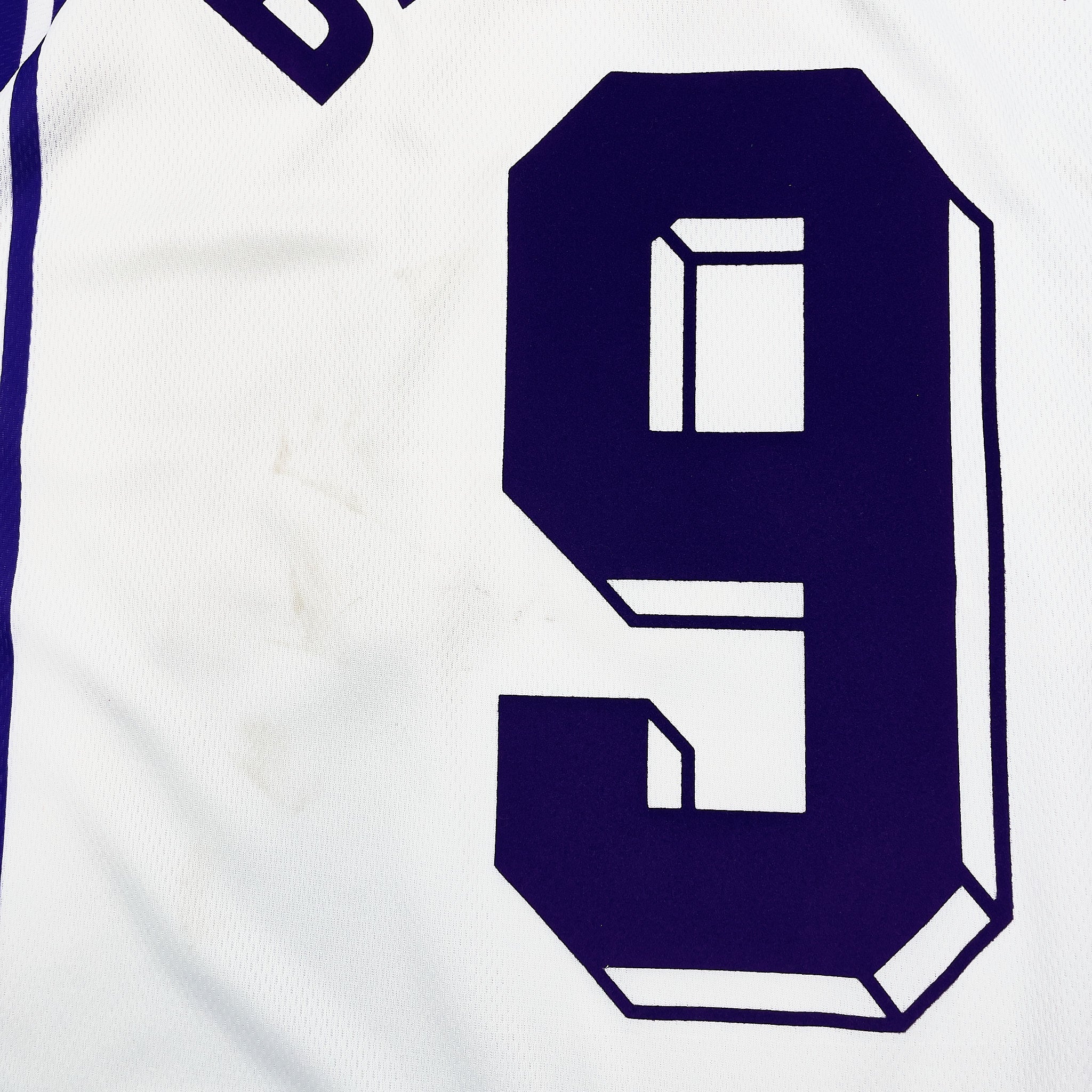 Buy 1999/00 FIORENTINA BATISTUTA 9 AWAY SHIRT (XL) FILA ~ Free worldwide shipping available ~ Authentic Vintage Football Shirts from Cult Kits