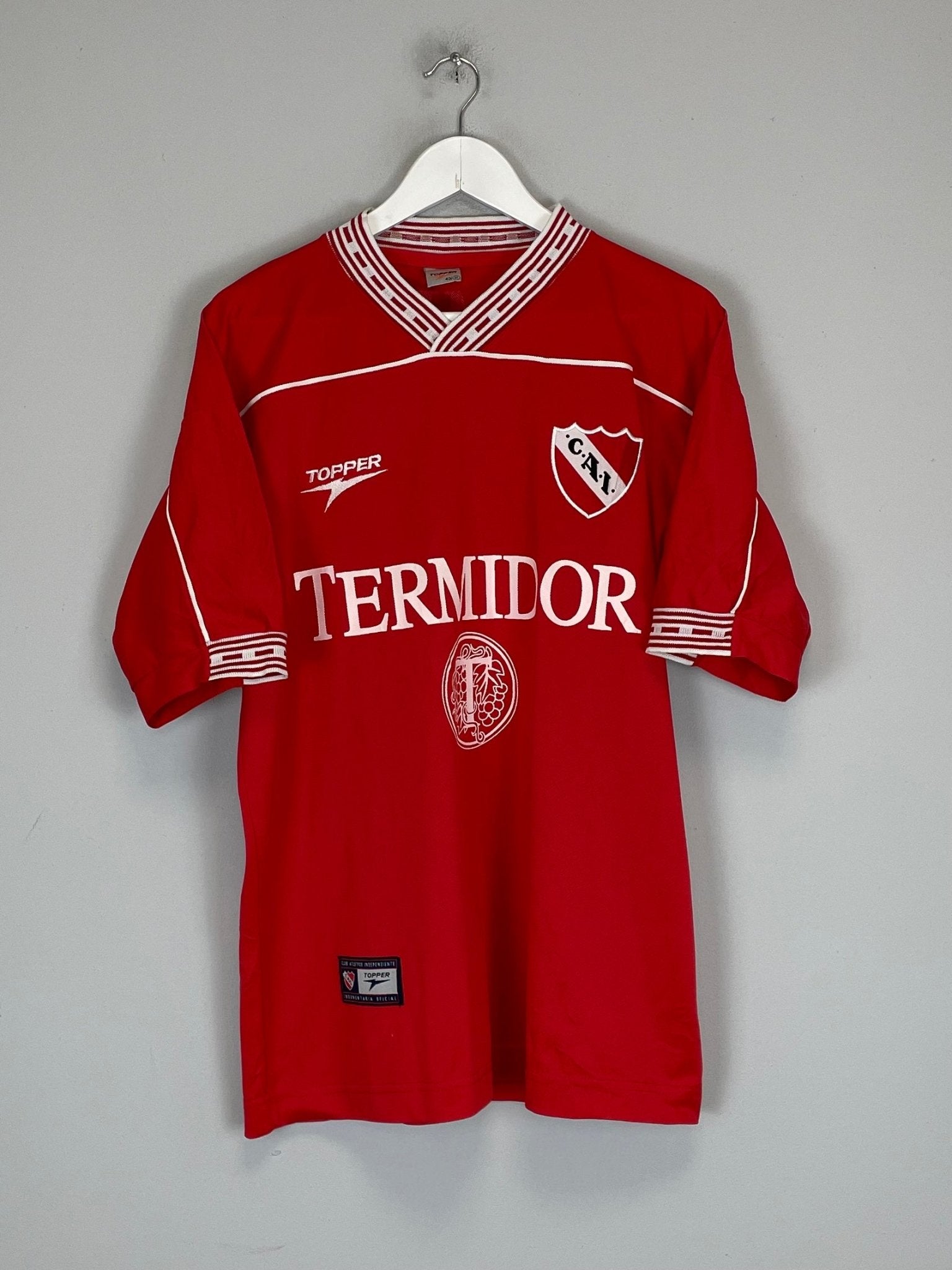 Shop 1999/00 INDEPENDIENTE #8 HOME SHIRT (M) TOPPER, classic football shirts, vintage football shirts & retro soccer jerseys at Cult Kits