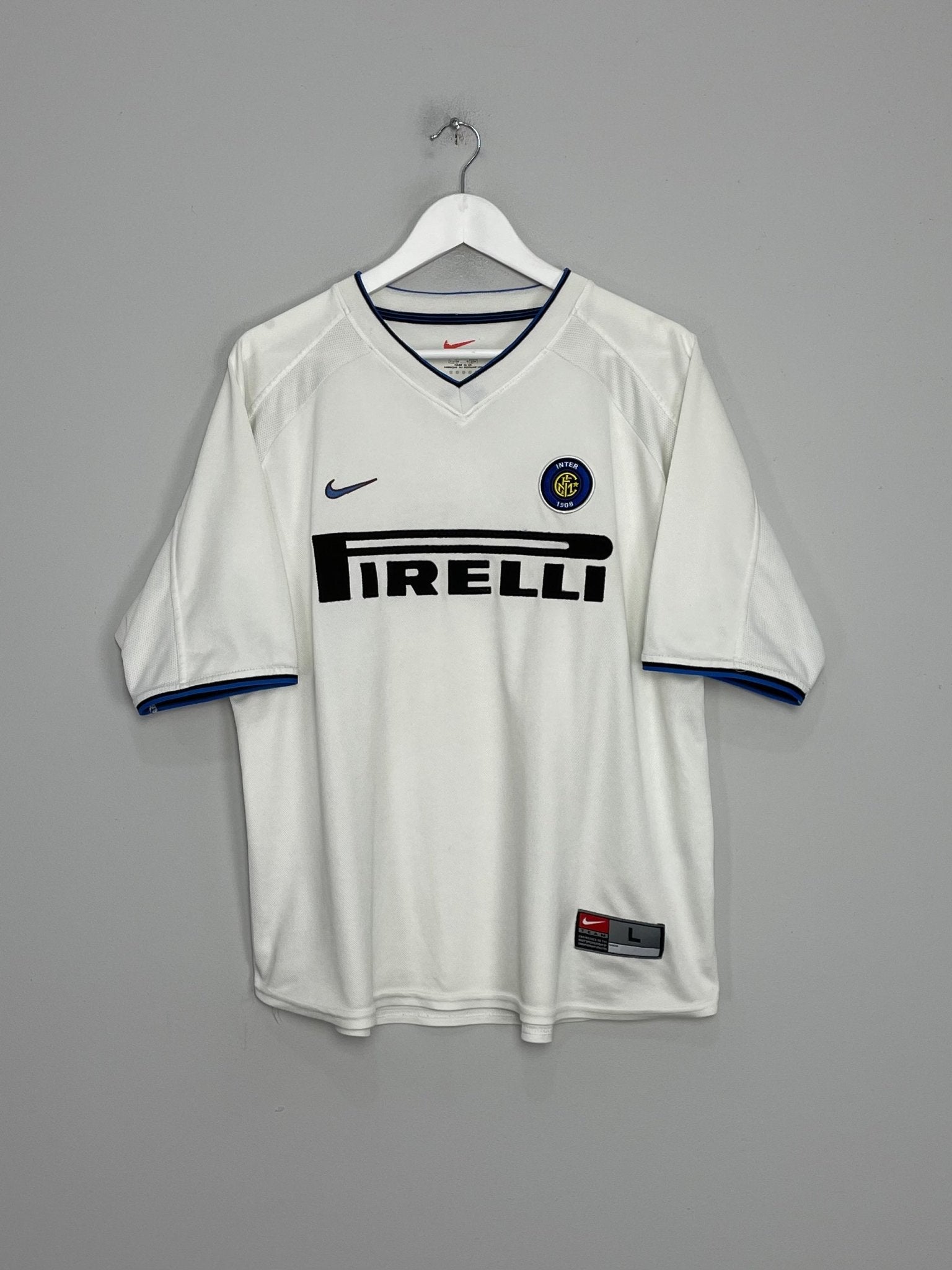 Shop 1999/00 INTER MILAN AWAY SHIRT (L) NIKE, classic football shirts, vintage football shirts & retro soccer jerseys at Cult Kits