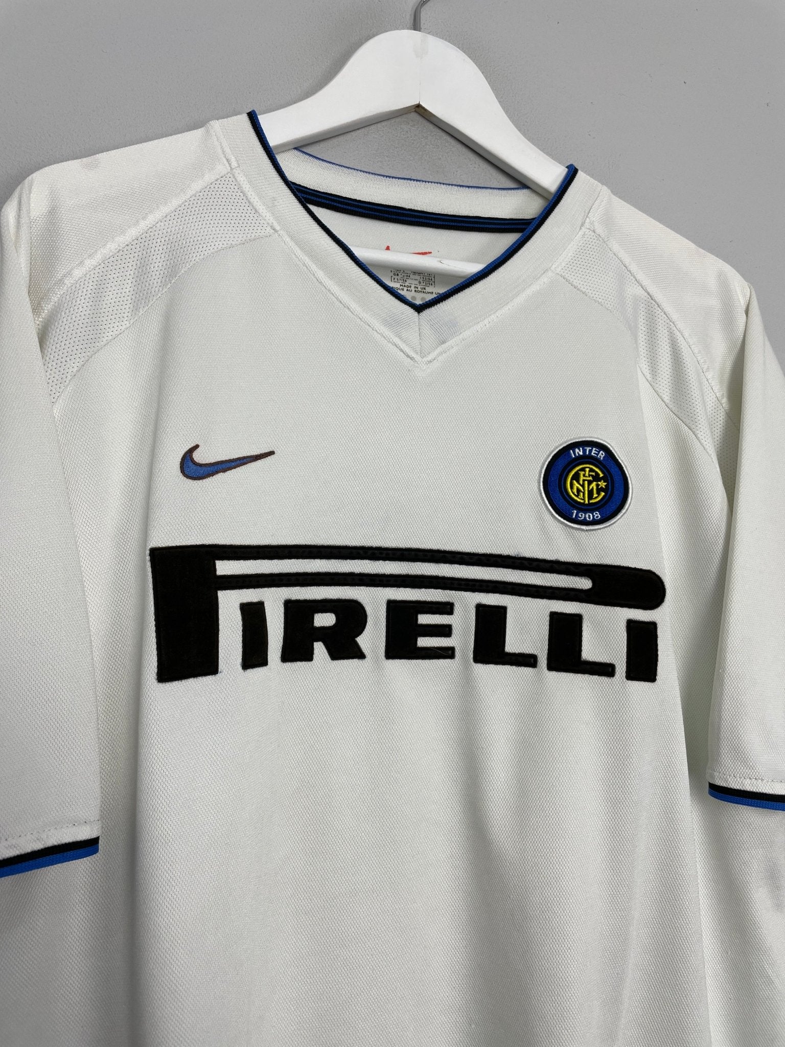 Shop 1999/00 INTER MILAN AWAY SHIRT (L) NIKE, classic football shirts, vintage football shirts & retro soccer jerseys at Cult Kits