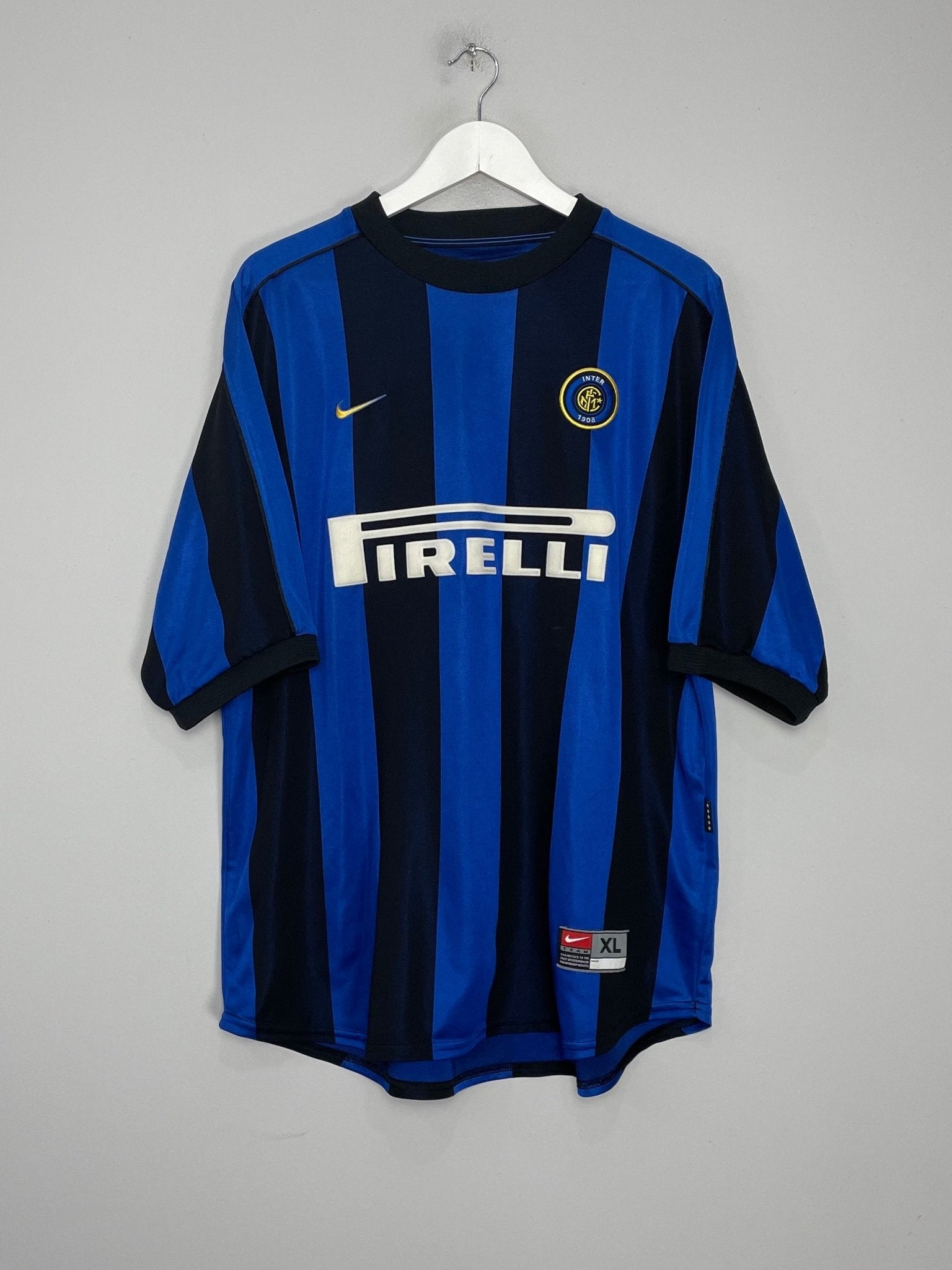 Shop 1999/00 INTER MILAN RONALDO #9 HOME SHIRT (XL) NIKE, classic football shirts, vintage football shirts & retro soccer jerseys at Cult Kits
