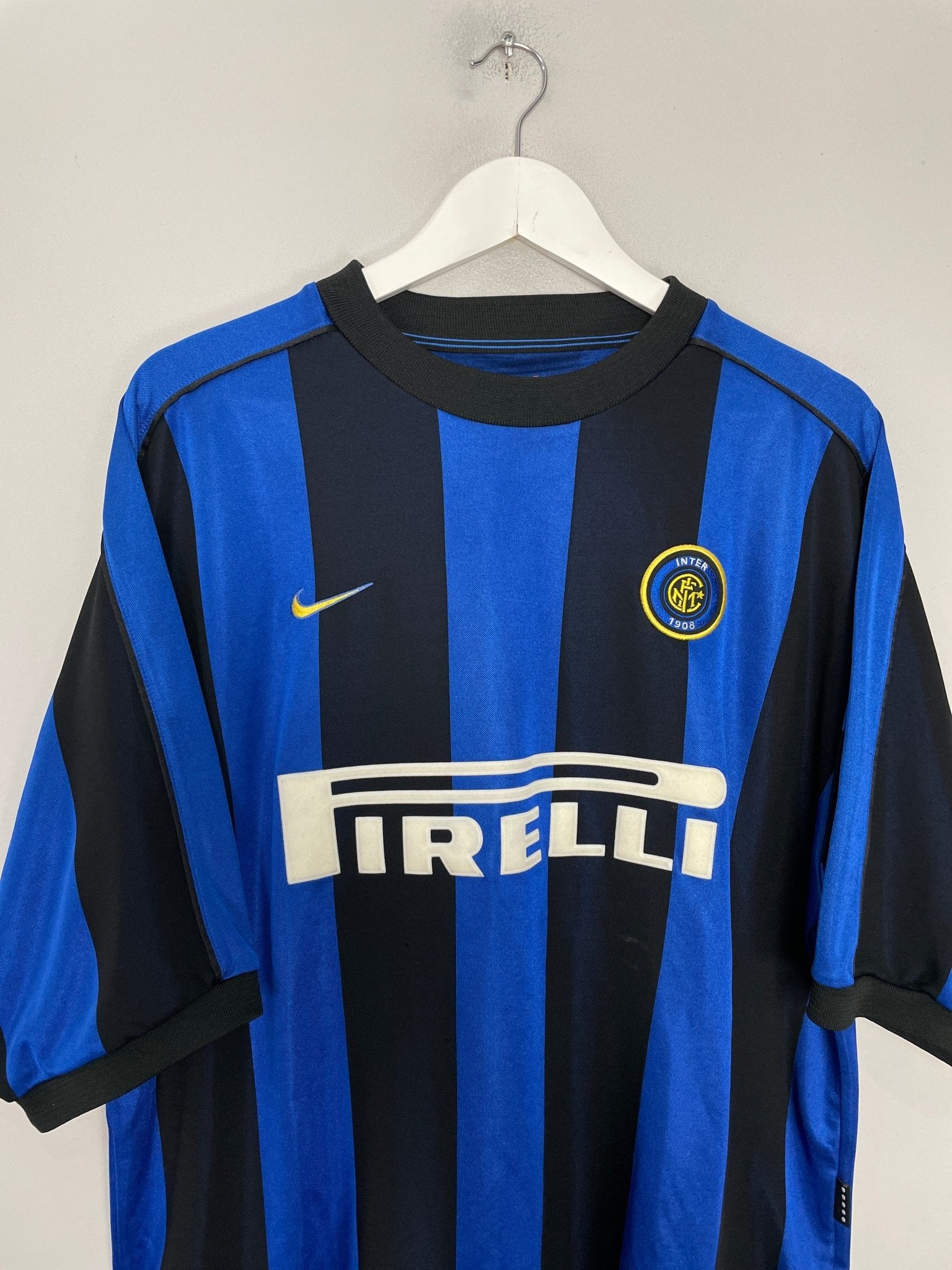 Shop 1999/00 INTER MILAN RONALDO #9 HOME SHIRT (XL) NIKE, classic football shirts, vintage football shirts & retro soccer jerseys at Cult Kits