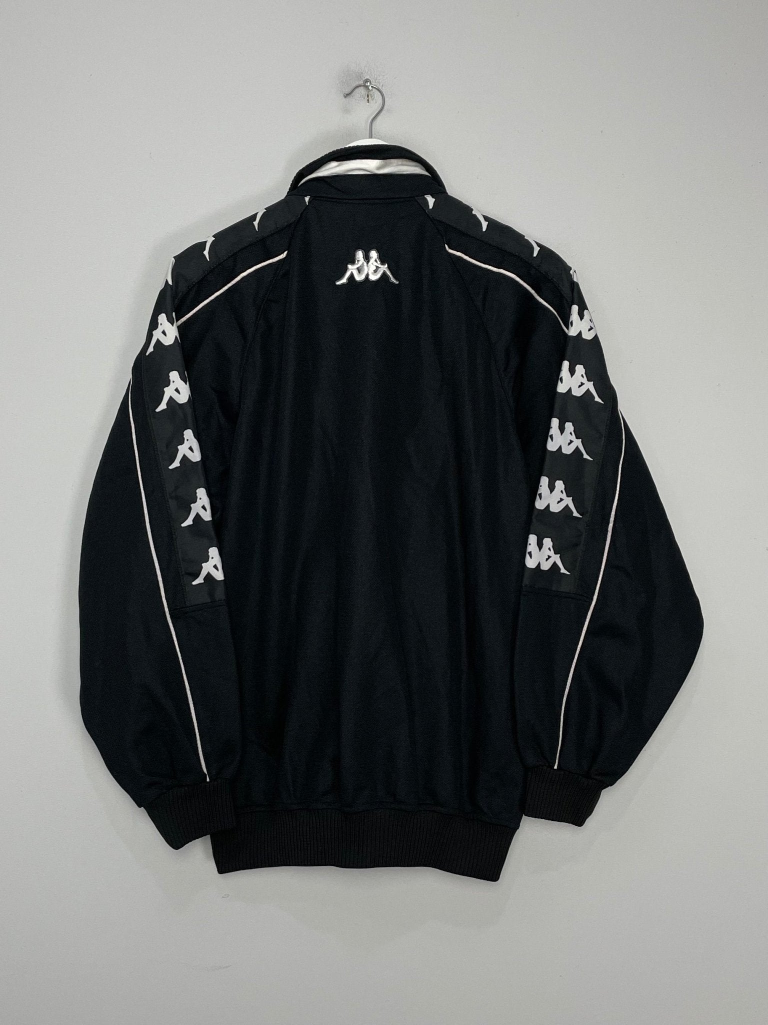 Shop 1999/00 JUVENTUS FULL TRACKSUIT (L) KAPPA, classic football shirts, vintage football shirts & retro soccer jerseys at Cult Kits