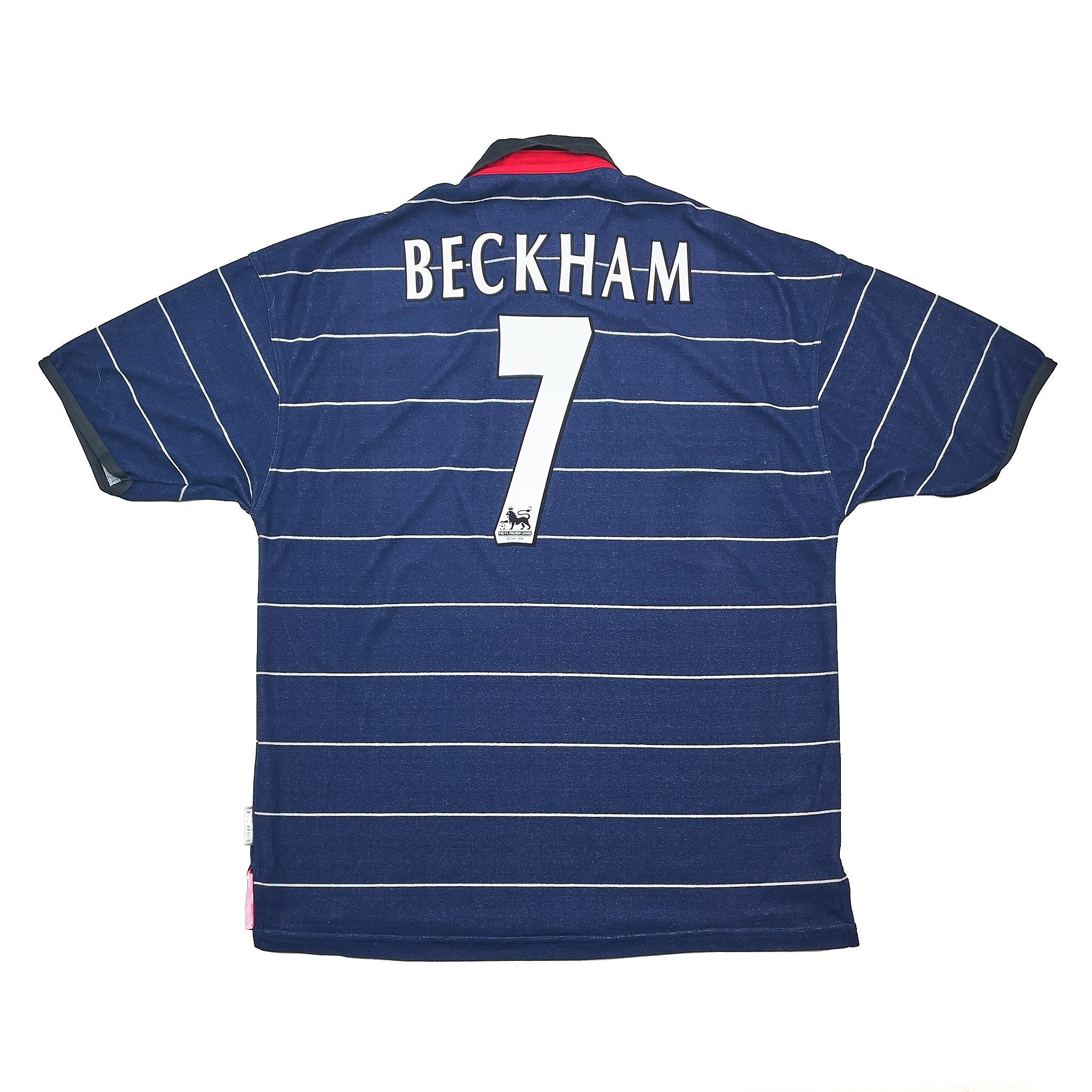 Buy 1999/00 Manchester United Beckham 7 Away Shirt (XL) Umbro ~ Free worldwide shipping available ~ Authentic Vintage Football Shirts from Cult Kits