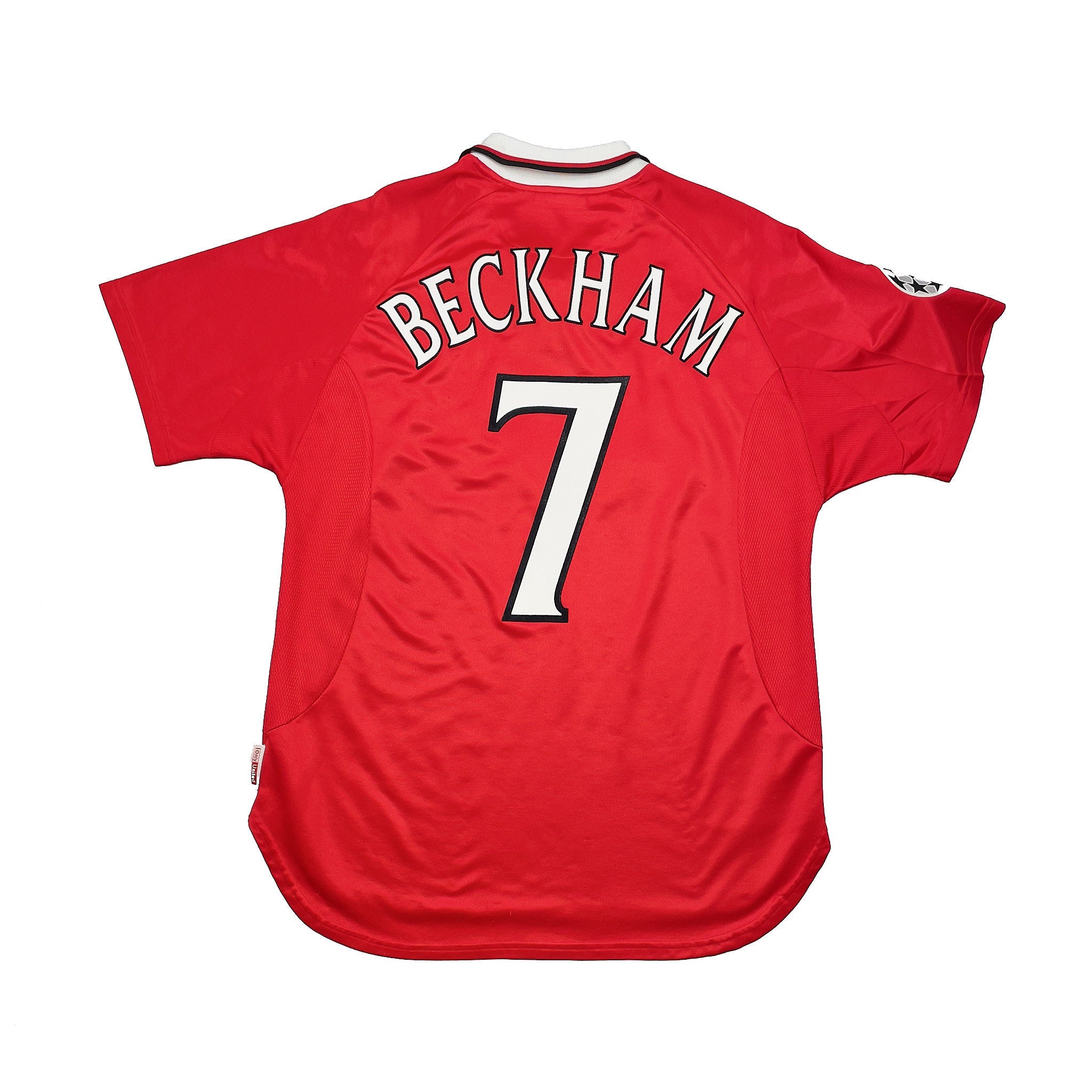 Buy 1999/00 Manchester United Beckham 7 'C/L Winners' Home Shirt (L) Umbro ~ Free worldwide shipping ~ Authentic Vintage Football Shirts from Cult Kits