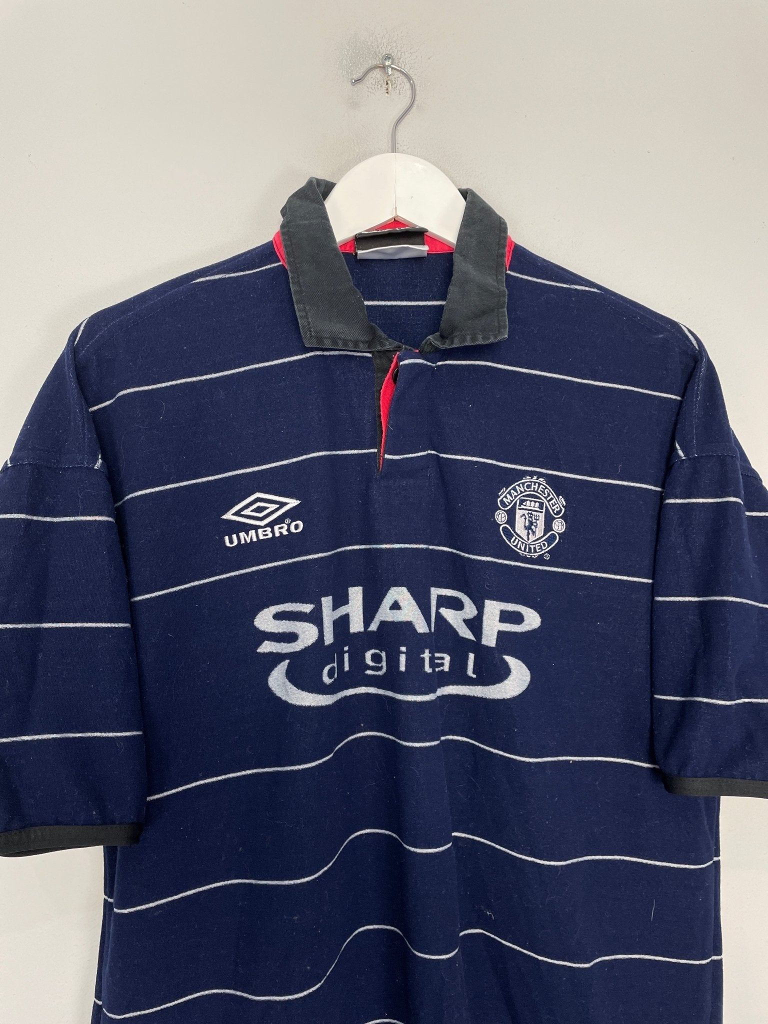 Shop 1999/00 MANCHESTER UNITED STAM #6 AWAY SHIRT (L) UMBRO, classic football shirts, vintage football shirts & retro soccer jerseys at Cult Kits