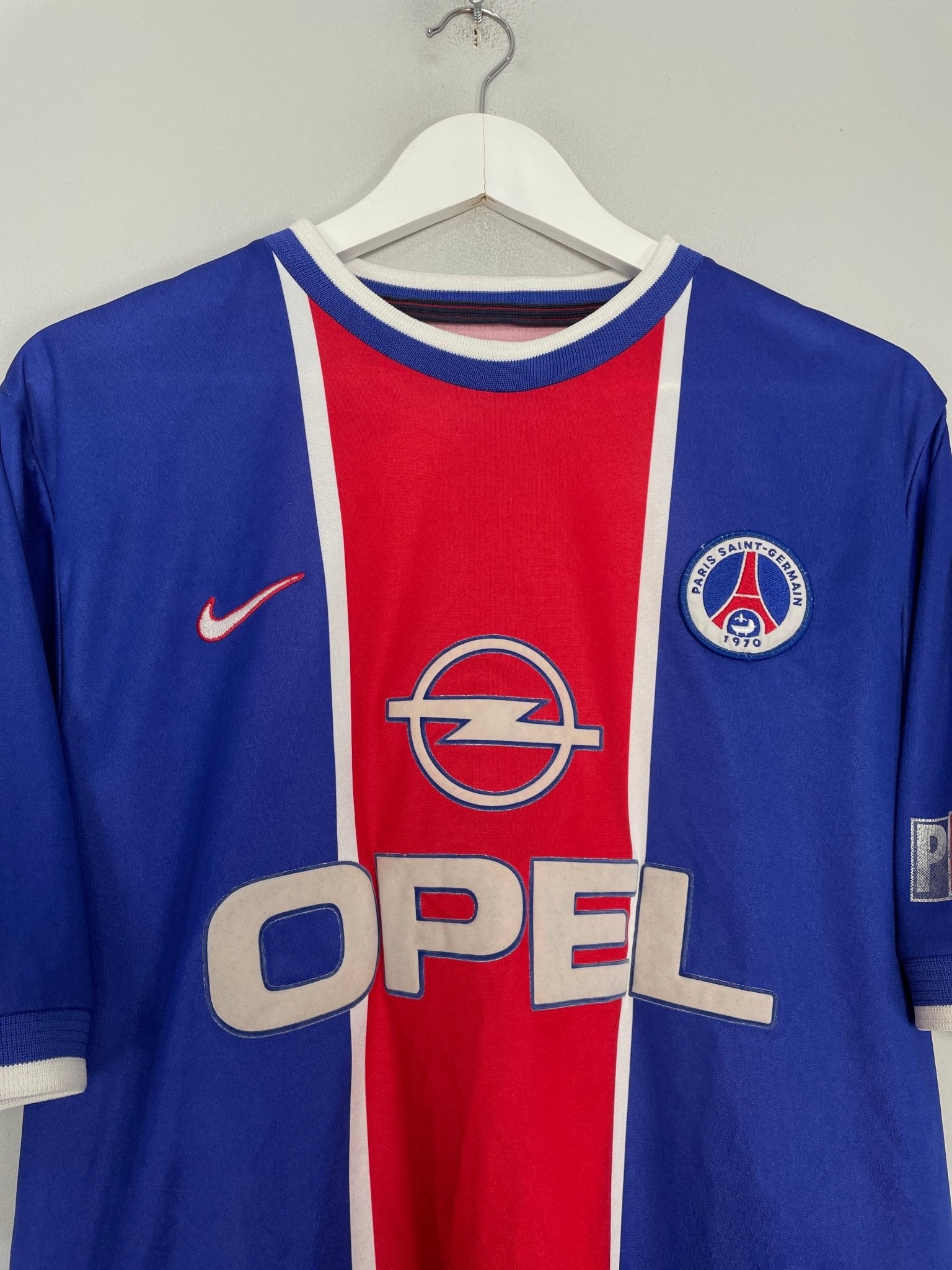 Shop 1999/00 PSG HOME SHIRT (M) NIKE, classic football shirts, vintage football shirts & retro soccer jerseys at Cult Kits