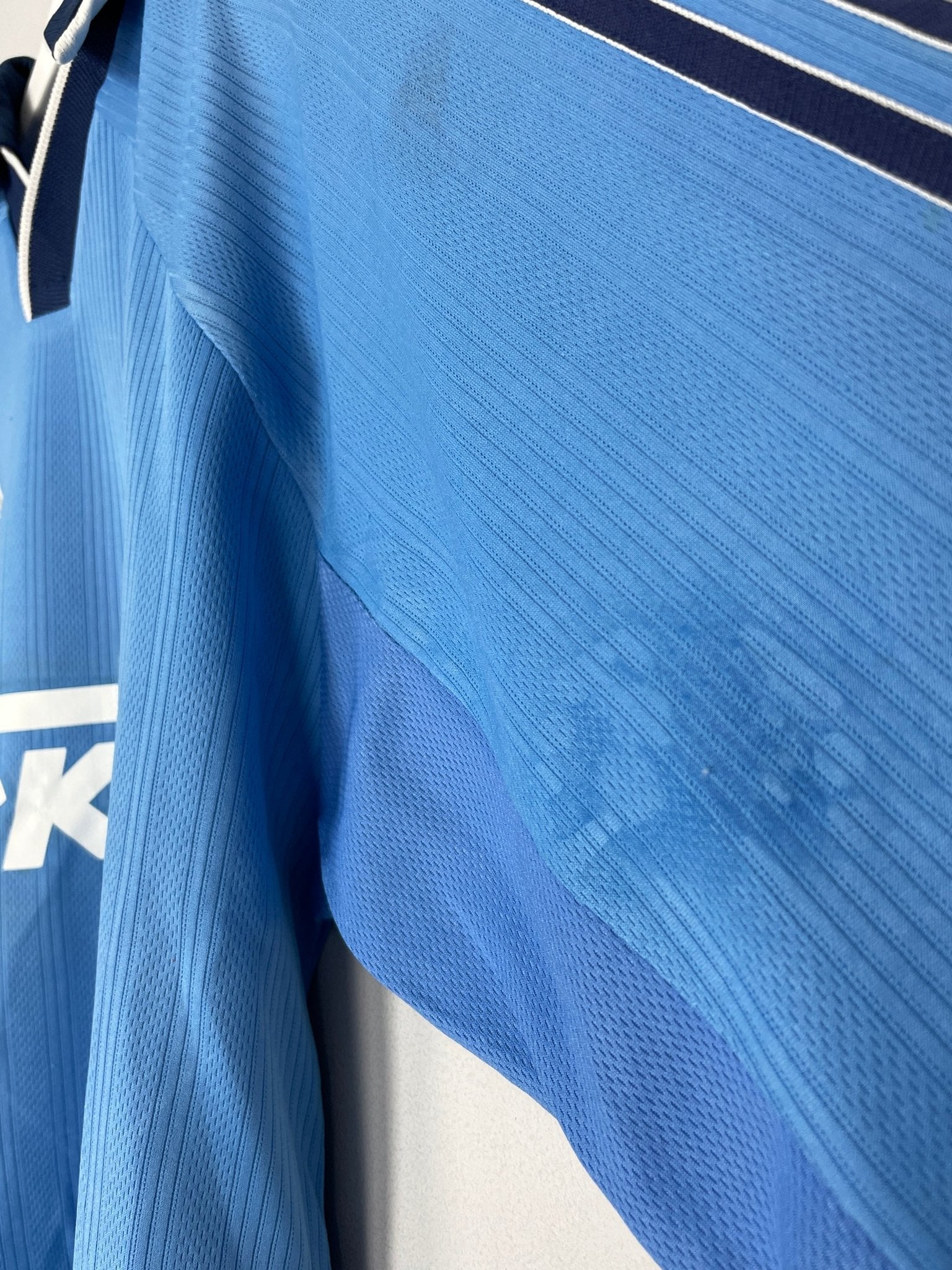 Shop 1999/00 REAL MADRID RAUL #7 AWAY SHIRT (M) ADIDAS, classic football shirts, vintage football shirts & retro soccer jerseys at Cult Kits