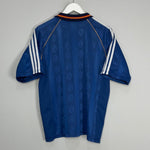 Shop 1999/00 SPAIN AWAY SHIRT (M) ADIDAS, classic football shirts, vintage football shirts & retro soccer jerseys at Cult Kits