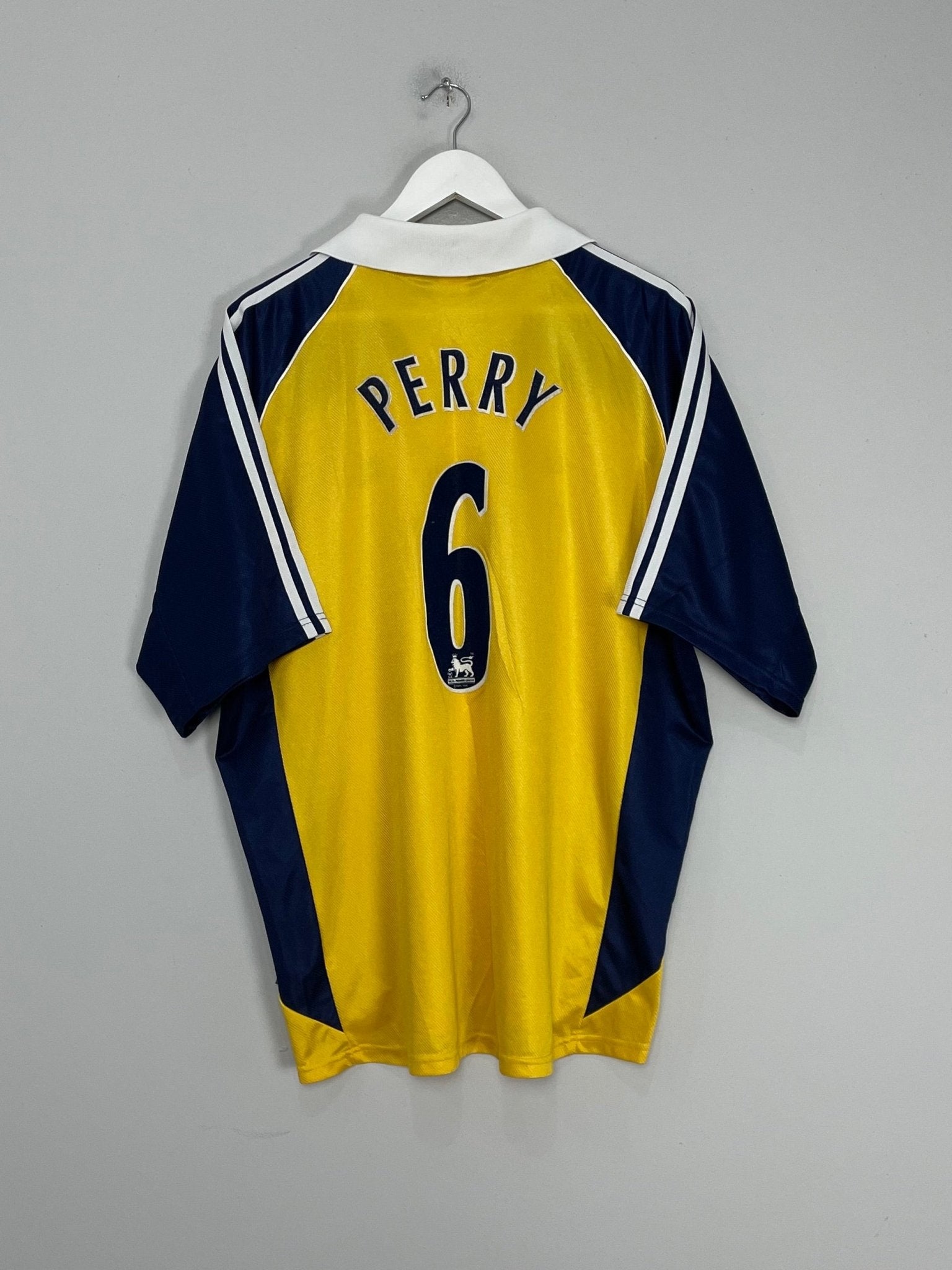 Shop 1999/00 TOTTENHAM PERRY #6 AWAY SHIRT (XL) ADIDAS, classic football shirts, vintage football shirts & retro soccer jerseys at Cult Kits