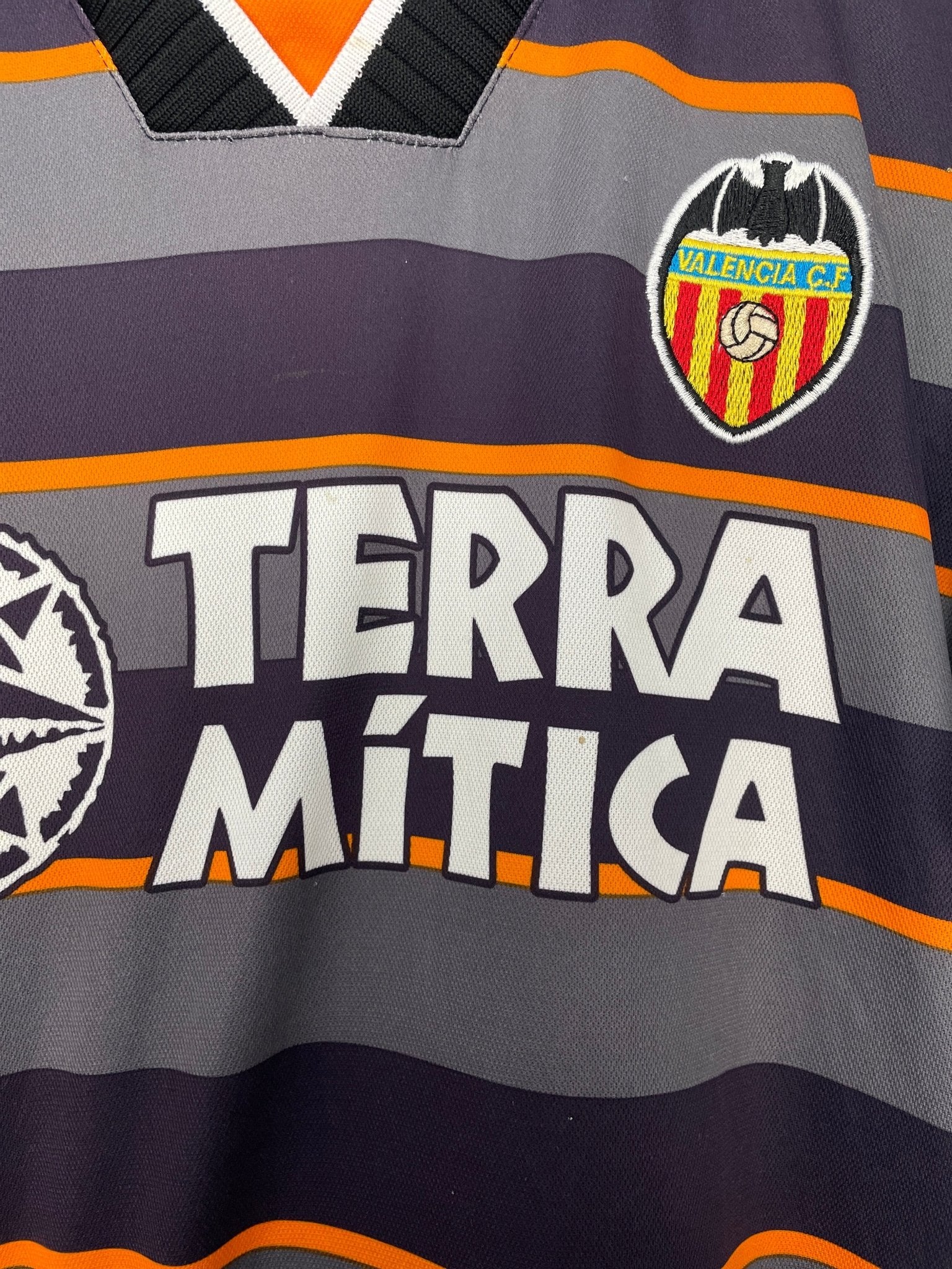 Shop 1999/00 VALENCIA THIRD SHIRT (M) LUANVI, classic football shirts, vintage football shirts & retro soccer jerseys at Cult Kits