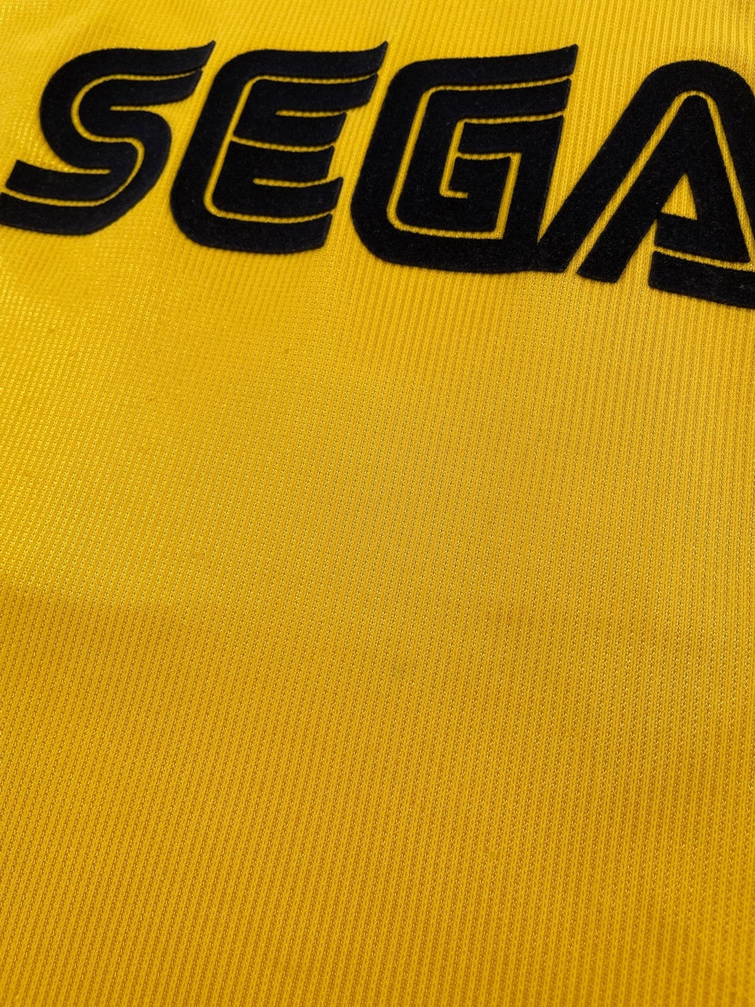 Buy 1999/01 Arsenal Henry 14 Away Shirt (M) Nike ~ Free worldwide shipping ~ Authentic Vintage Football Shirts from Cult Kits