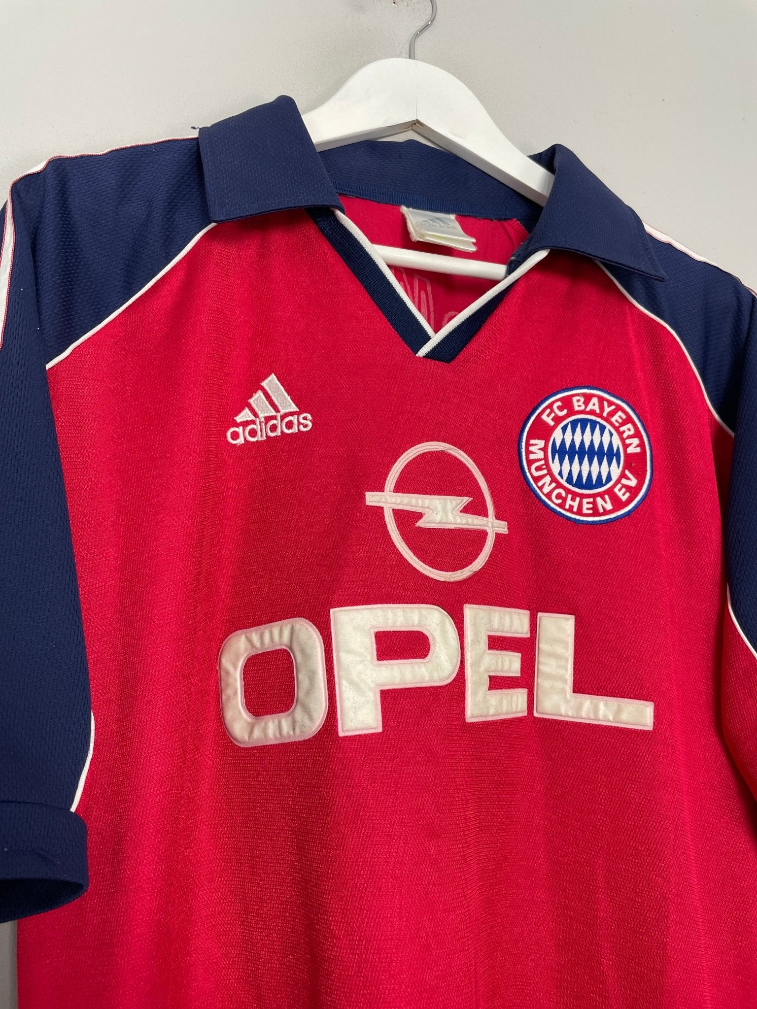 Shop 1999/01 BAYERN MUNICH HOME SHIRT (L) ADIDAS, classic football shirts, vintage football shirts & retro soccer jerseys at Cult Kits