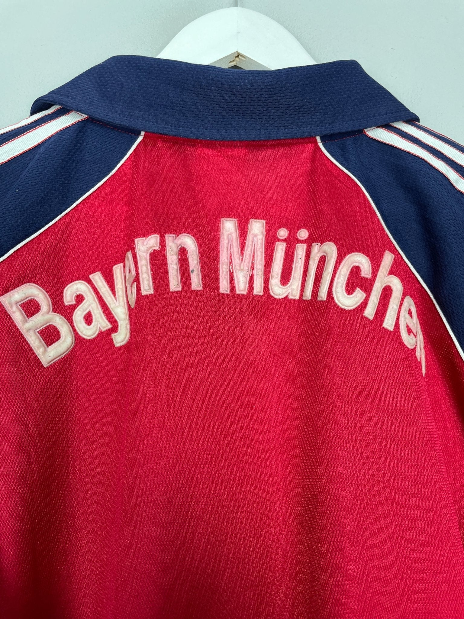 Shop 1999/01 BAYERN MUNICH HOME SHIRT (L) ADIDAS, classic football shirts, vintage football shirts & retro soccer jerseys at Cult Kits