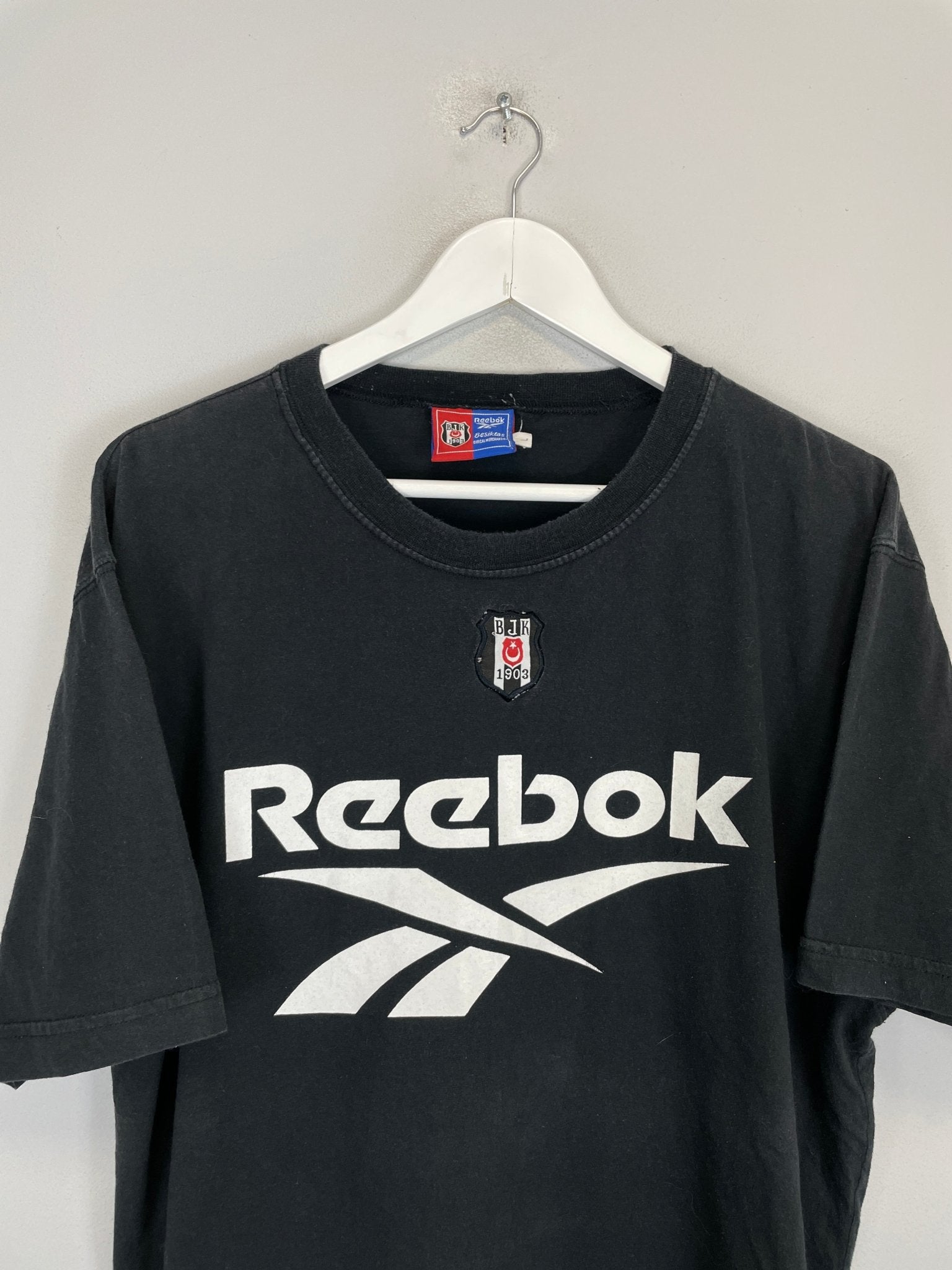 Shop 1999/01 BESIKTAS T-SHIRT (L) REEBOK, classic football shirts, vintage football shirts & retro soccer jerseys at Cult Kits