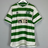 Shop 1999/01 CELTIC HOME SHIRT (XL) UMBRO, classic football shirts, vintage football shirts & retro soccer jerseys at Cult Kits