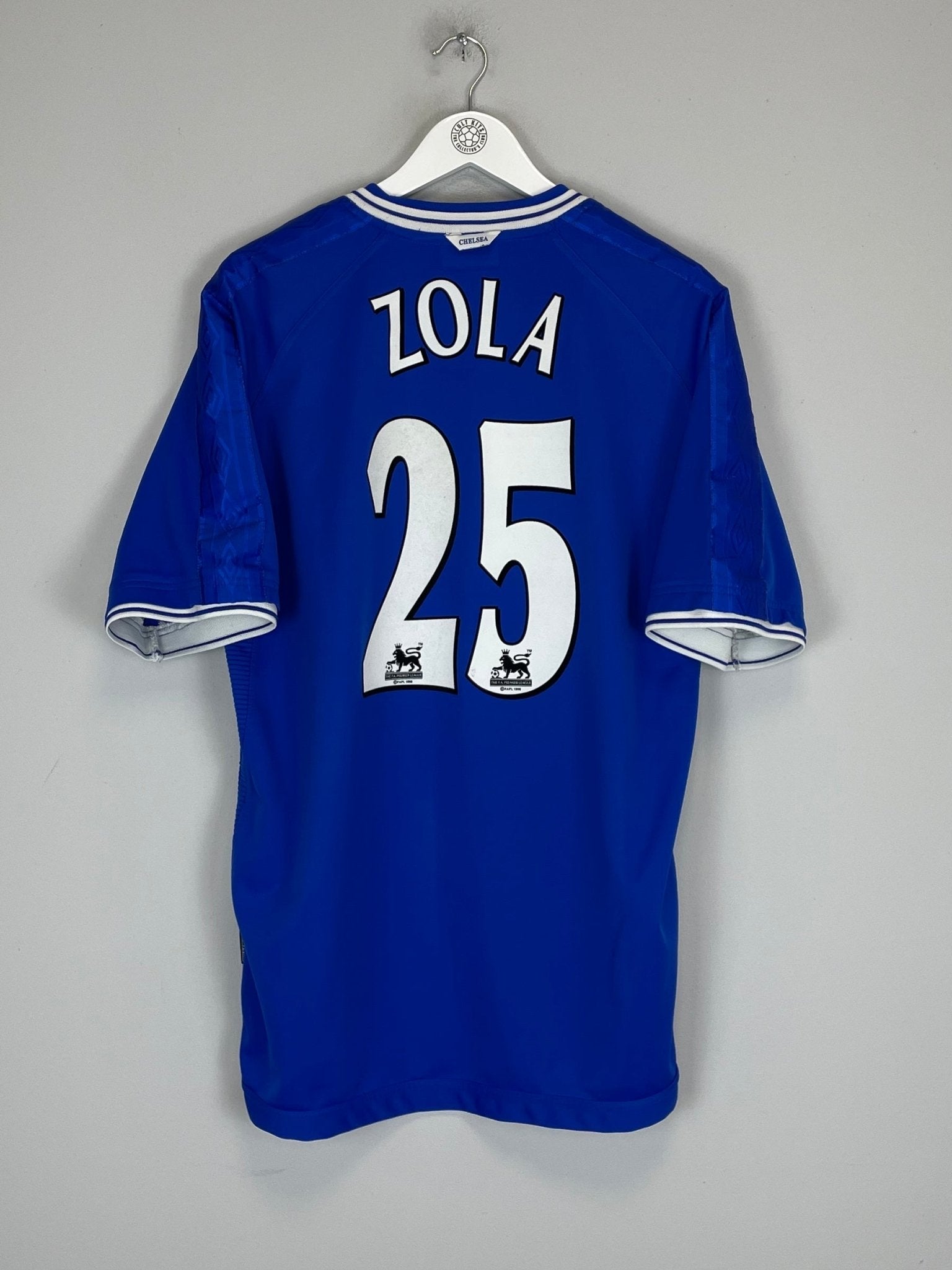 Shop 1999/01 CHELSEA ZOLA #25 HOME SHIRT (XL) UMBRO, classic football shirts, vintage football shirts & retro soccer jerseys at Cult Kits