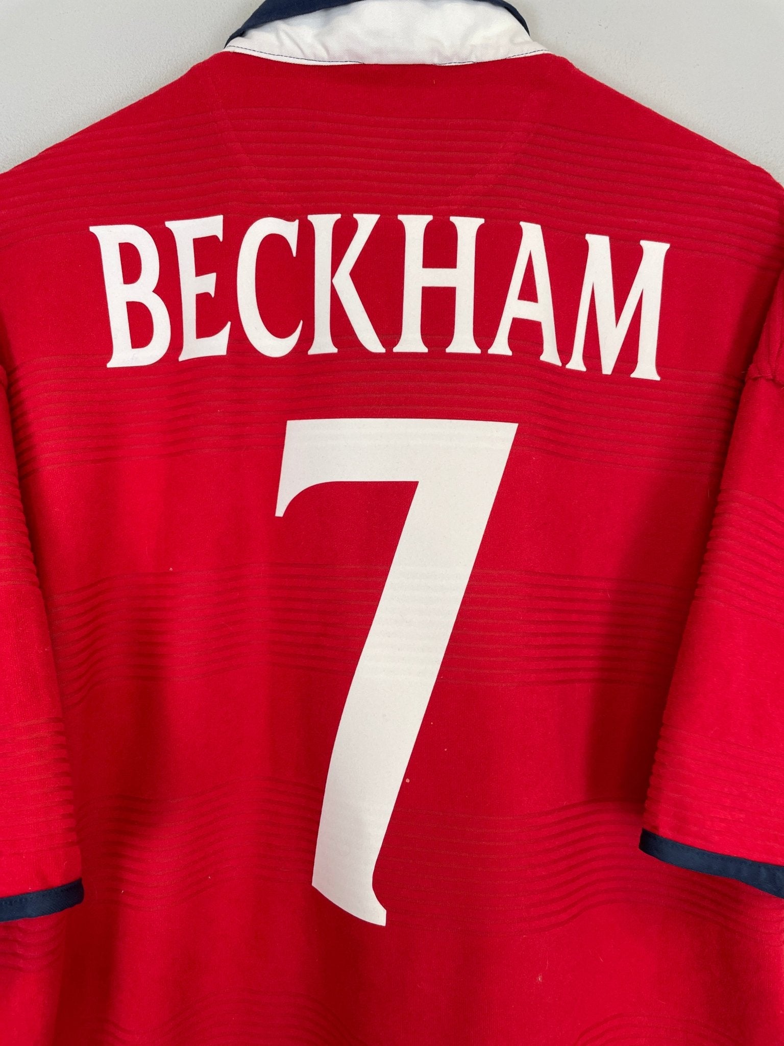 Shop 1999/01 ENGLAND BECKHAM #7 AWAY SHIRT (L) UMBRO, classic football shirts, vintage football shirts & retro soccer jerseys at Cult Kits