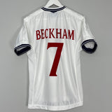 Shop 1999/01 ENGLAND BECKHAM #7 HOME SHIRT (M) UMBRO, classic football shirts, vintage football shirts & retro soccer jerseys at Cult Kits
