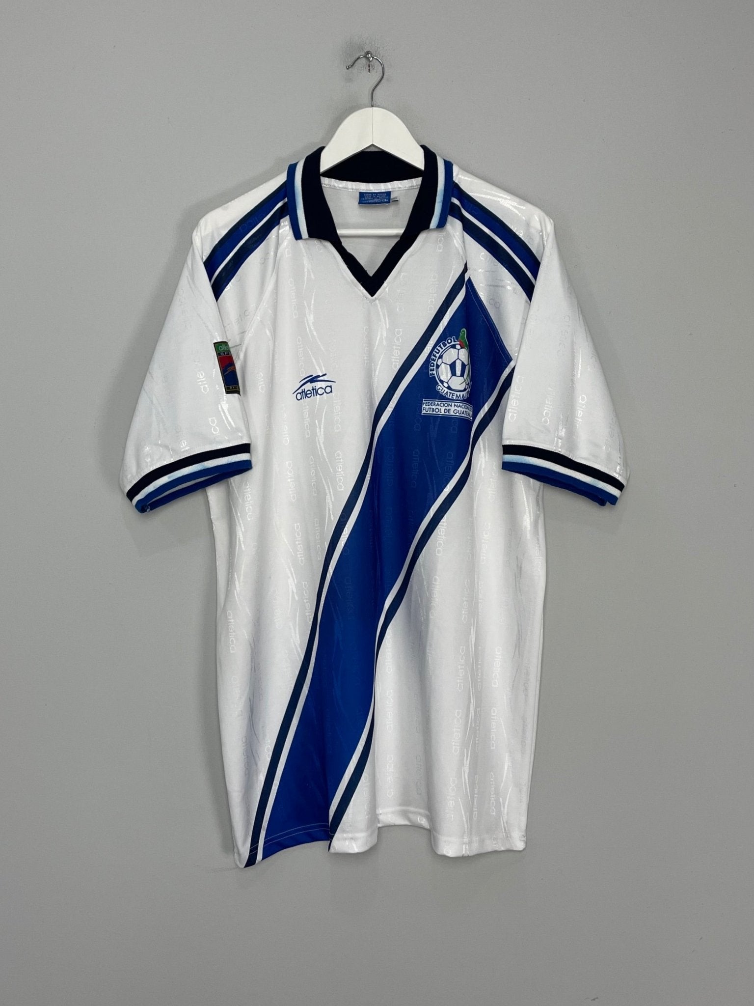 Shop 1999/01 GUATEMALA HOME SHIRT (L) ATLETICA, classic football shirts, vintage football shirts & retro soccer jerseys at Cult Kits
