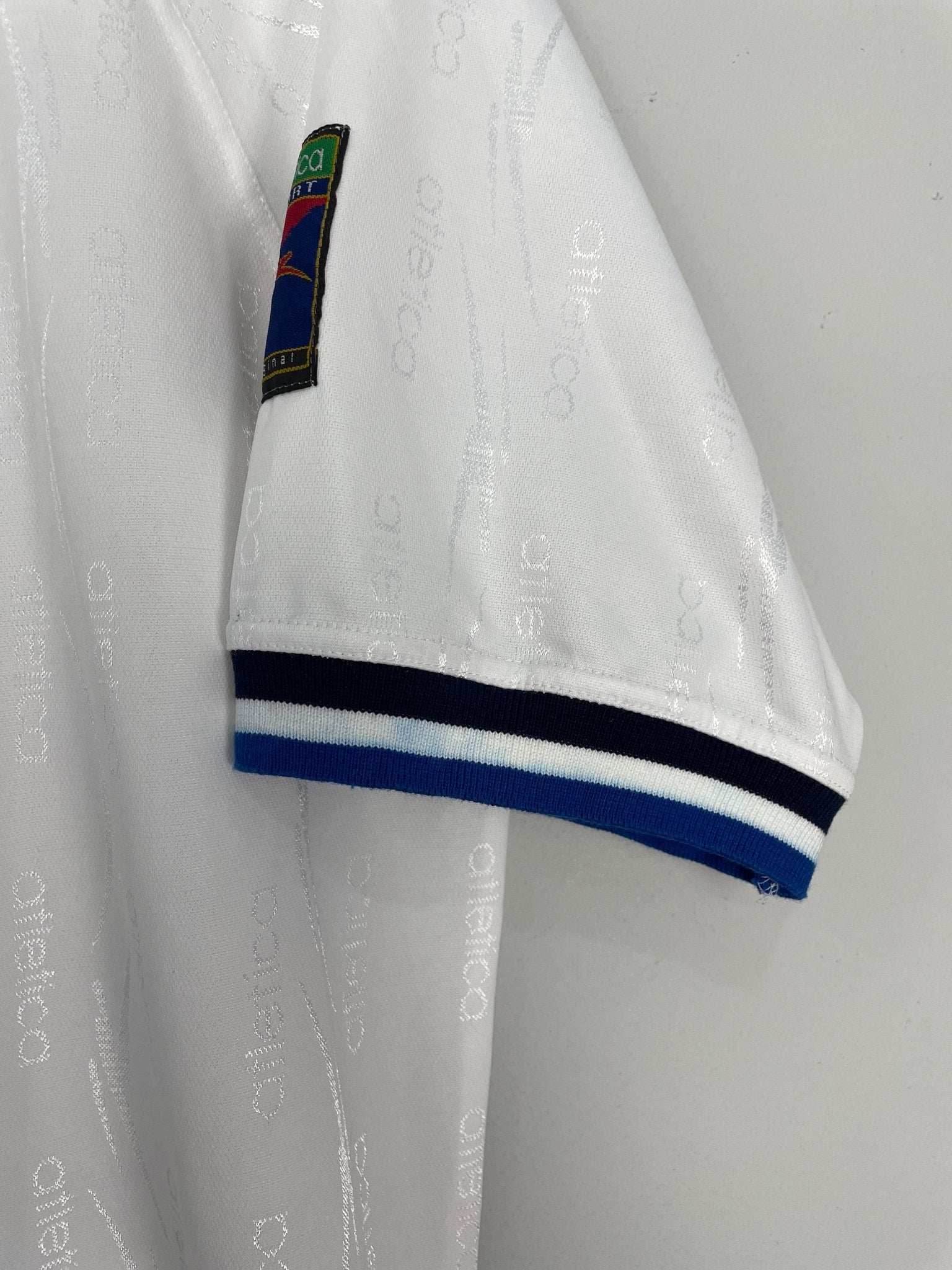 Shop 1999/01 GUATEMALA HOME SHIRT (L) ATLETICA, classic football shirts, vintage football shirts & retro soccer jerseys at Cult Kits
