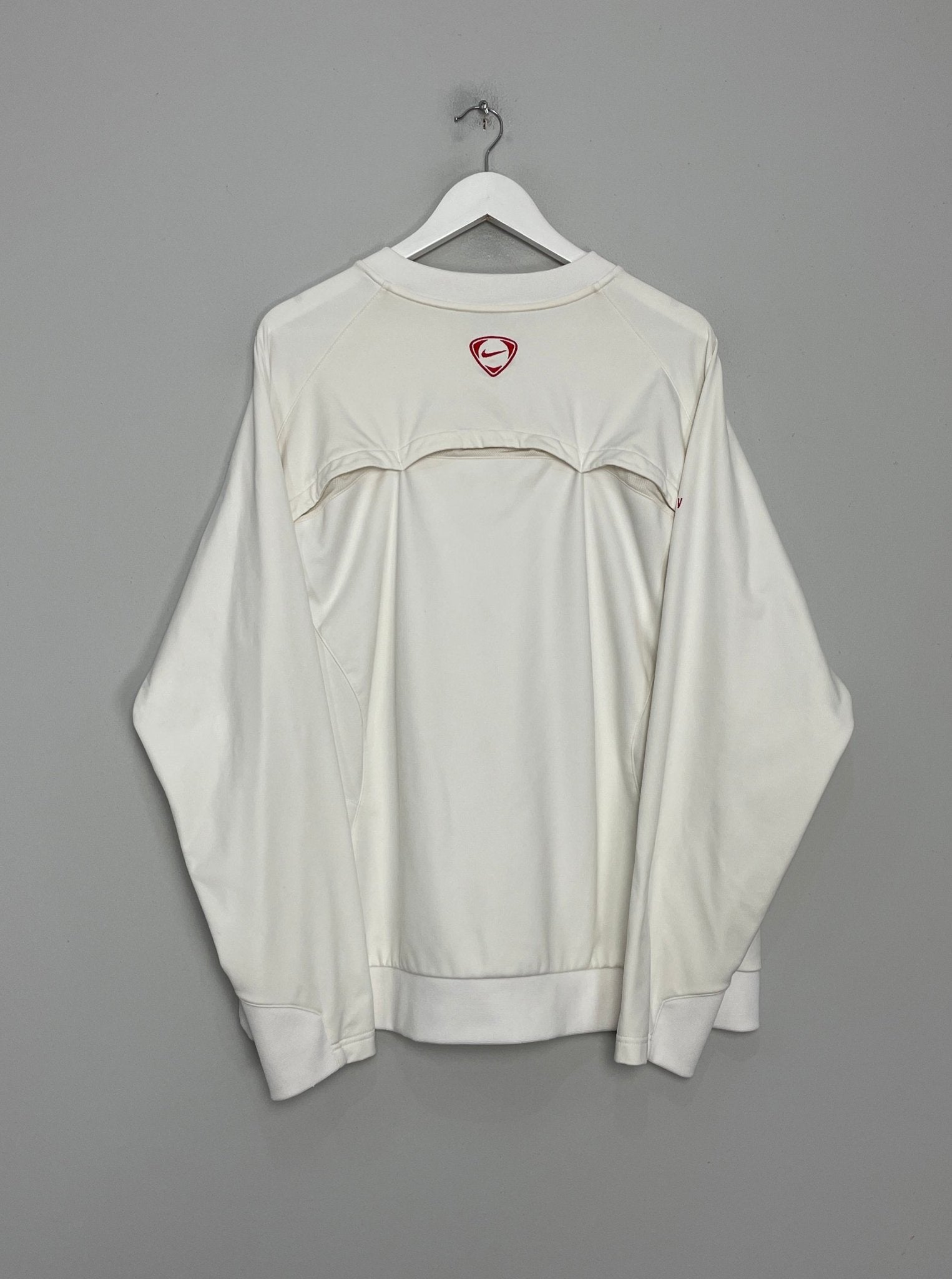 Shop 1999/01 PSV TRAINING JUMPER (XL) NIKE SWEATSHIRT, classic football shirts, vintage football shirts & retro soccer jerseys at Cult Kits