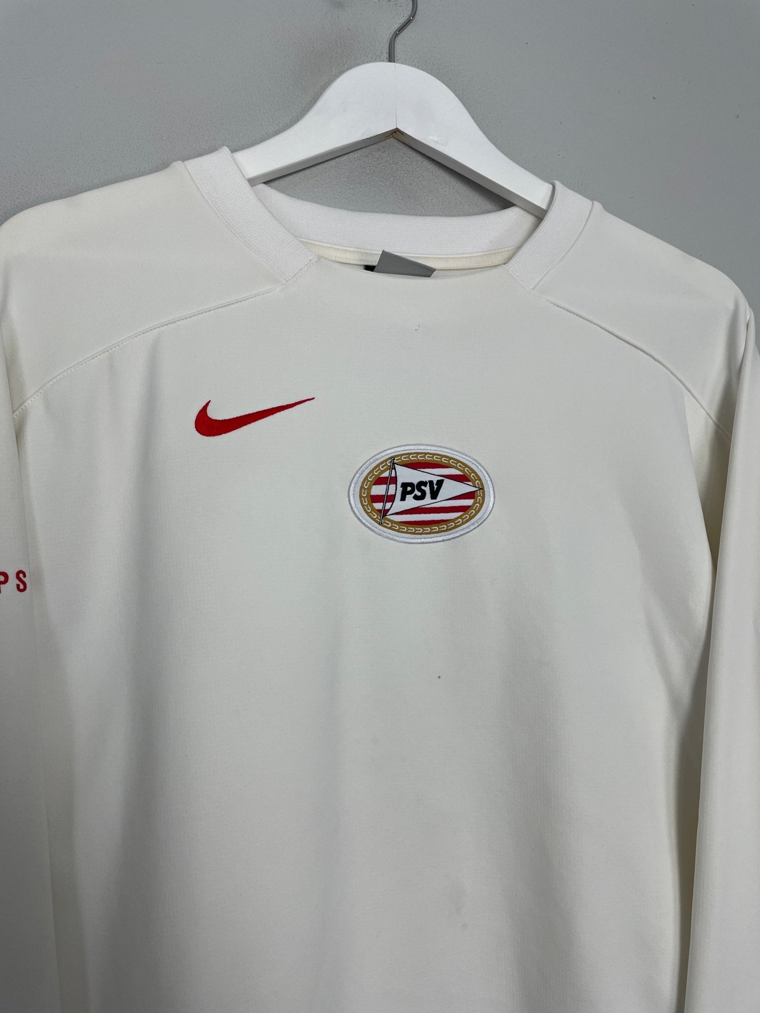 Shop 1999/01 PSV TRAINING JUMPER (XL) NIKE SWEATSHIRT, classic football shirts, vintage football shirts & retro soccer jerseys at Cult Kits