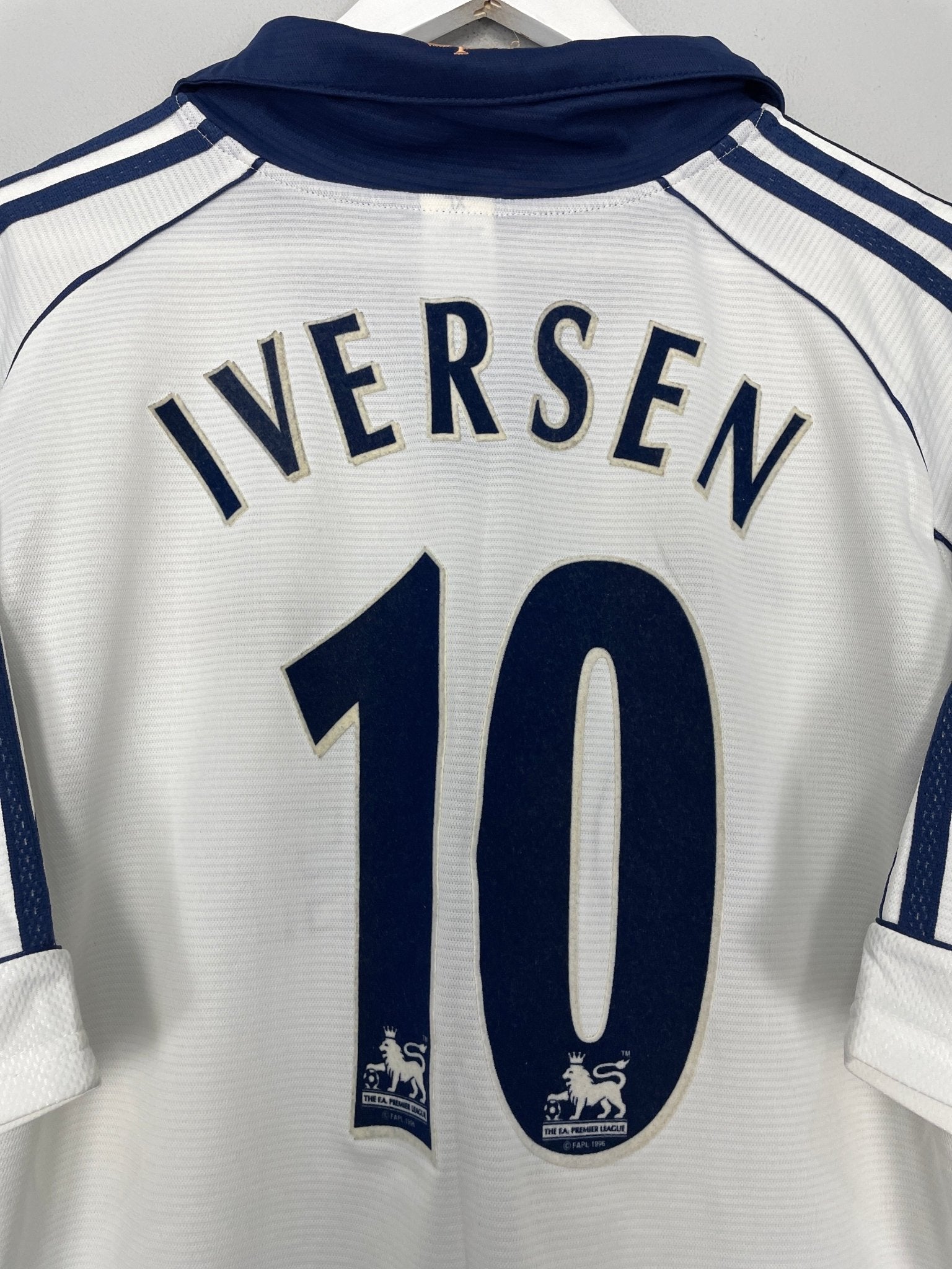 Shop 1999/01 TOTTENHAM IVERSEN #10 HOME SHIRT (XL) ADIDAS, classic football shirts, vintage football shirts & retro soccer jerseys at Cult Kits