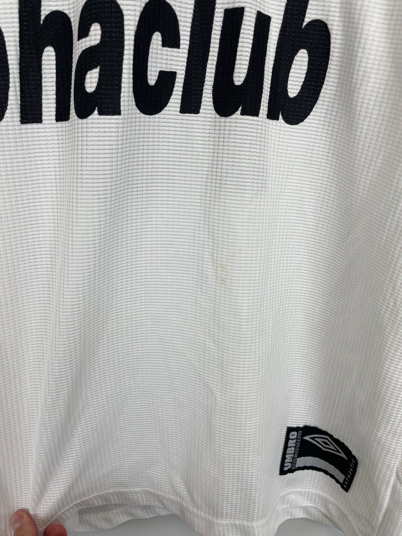 Shop 2000 SANTOS #10 HOME SHIRT (L) UMBRO, classic football shirts, vintage football shirts & retro soccer jerseys at Cult Kits