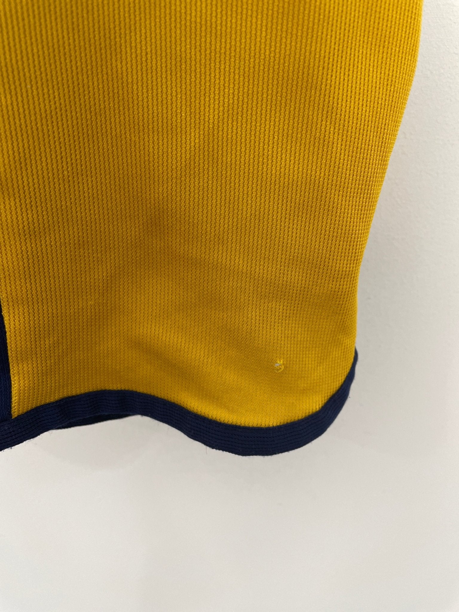 Shop 2000/01 AJAX AWAY SHIRT (L) ADIDAS, classic football shirts, vintage football shirts & retro soccer jerseys at Cult Kits