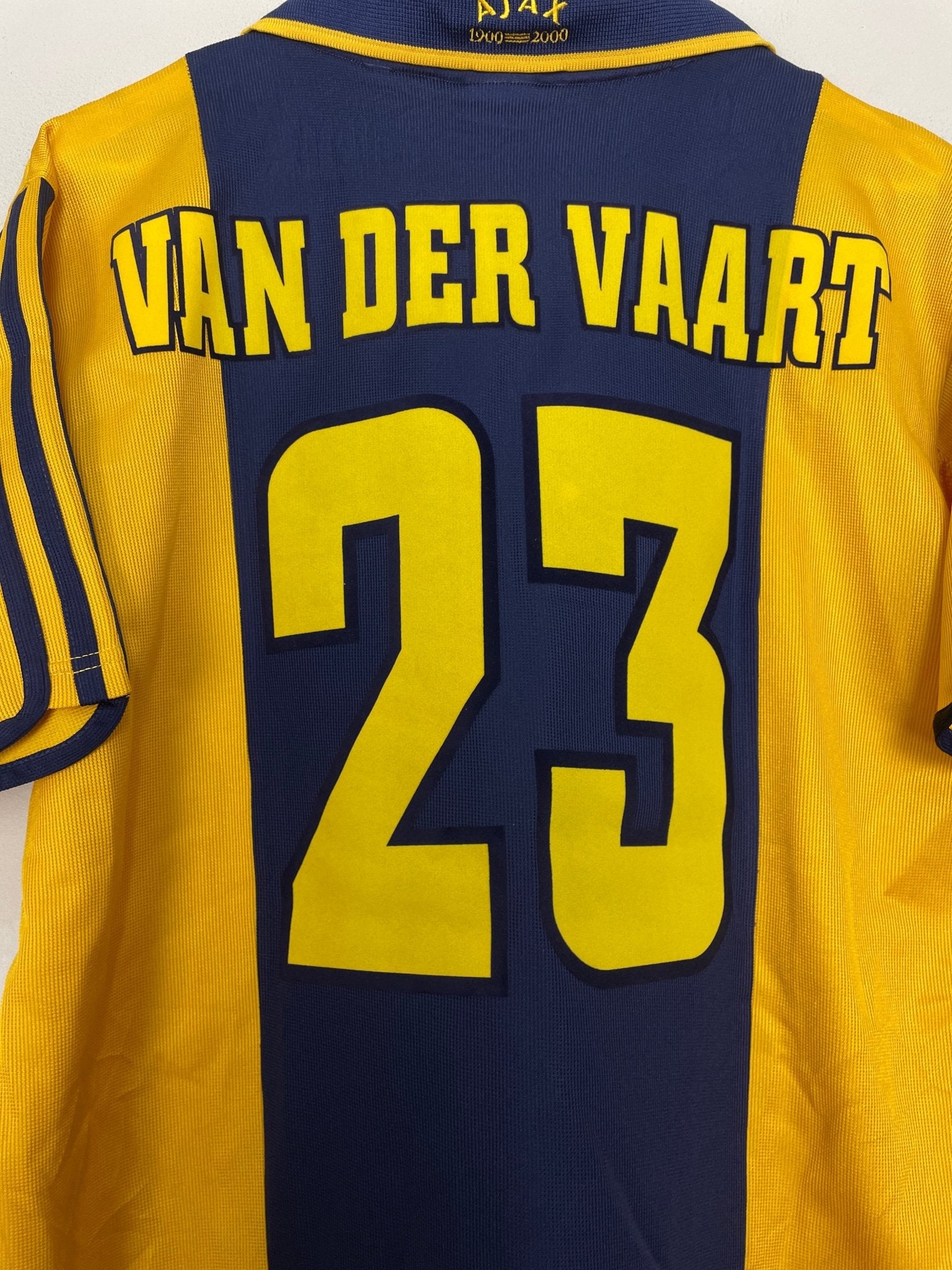 Shop 2000/01 AJAX VAN DER VAART #10 AWAY SHIRT (M) ADIDAS, classic football shirts, vintage football shirts & retro soccer jerseys at Cult Kits