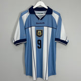 Shop 2000/01 ARGENTINA BATISTUTA #9 HOME SHIRT (L) REEBOK, classic football shirts, vintage football shirts & retro soccer jerseys at Cult Kits