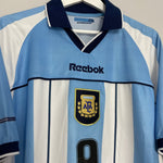 Shop 2000/01 ARGENTINA BATISTUTA #9 HOME SHIRT (M) REEBOK, classic football shirts, vintage football shirts & retro soccer jerseys at Cult Kits