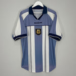 Shop 2000/01 ARGENTINA HOME SHIRT (XL) REEBOK, classic football shirts, vintage football shirts & retro soccer jerseys at Cult Kits