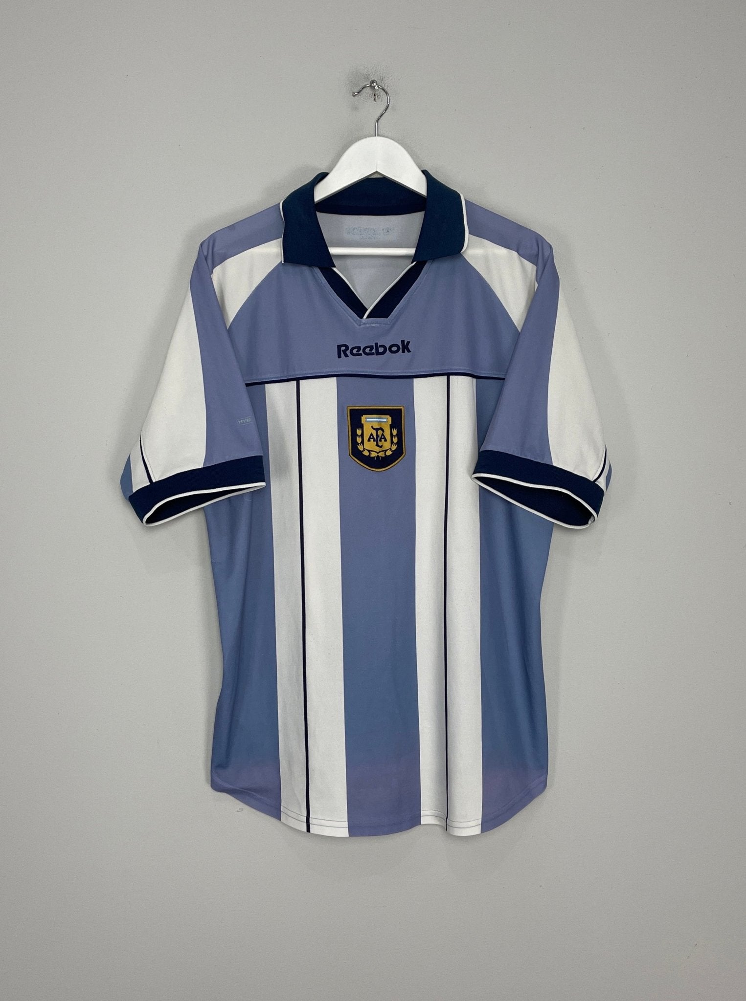 Shop 2000/01 ARGENTINA HOME SHIRT (XL) REEBOK, classic football shirts, vintage football shirts & retro soccer jerseys at Cult Kits