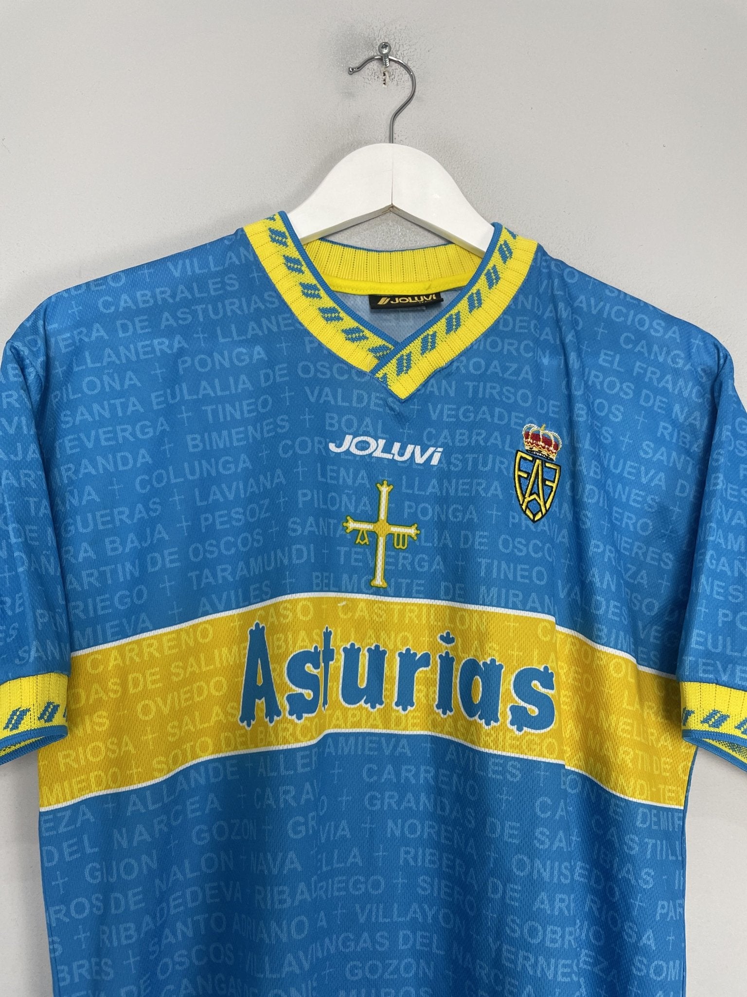 Shop 2000/01 ASTURIAS HOME SHIRT (M) JOLUVI, classic football shirts, vintage football shirts & retro soccer jerseys at Cult Kits