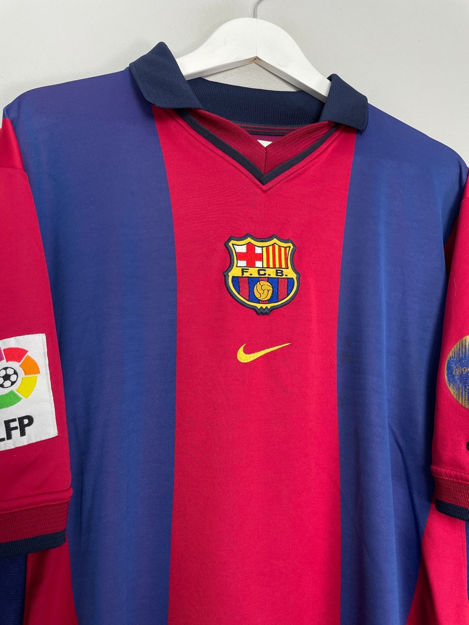 Shop 2000/01 BARCELONA RIVALDO #11 HOME SHIRT (L) NIKE, classic football shirts, vintage football shirts & retro soccer jerseys at Cult Kits