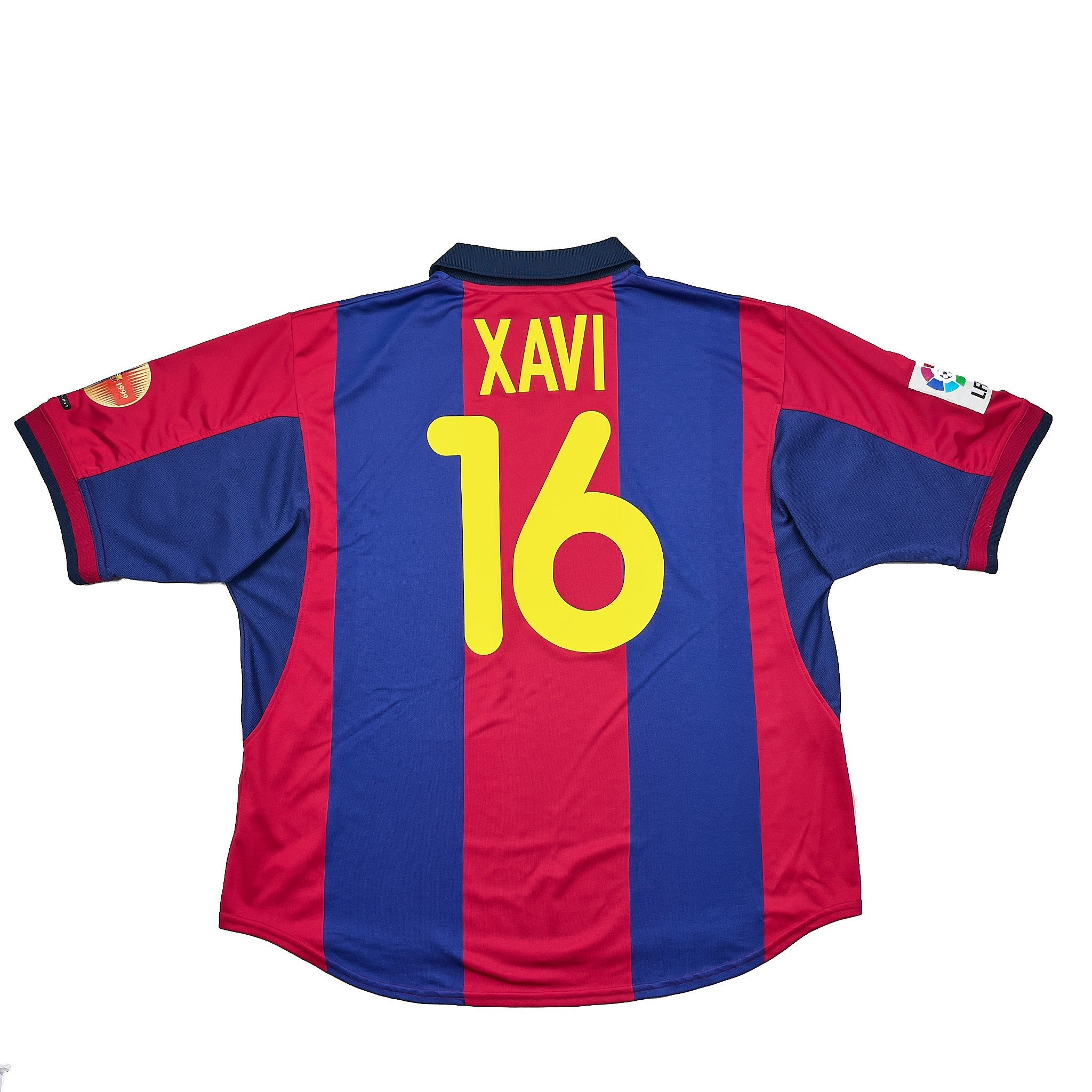 Buy 2000/01 BARCELONA XAVI 16 HOME SHIRT (XL) NIKE ~ Free worldwide shipping available ~ Authentic Vintage Football Shirts from Cult Kits