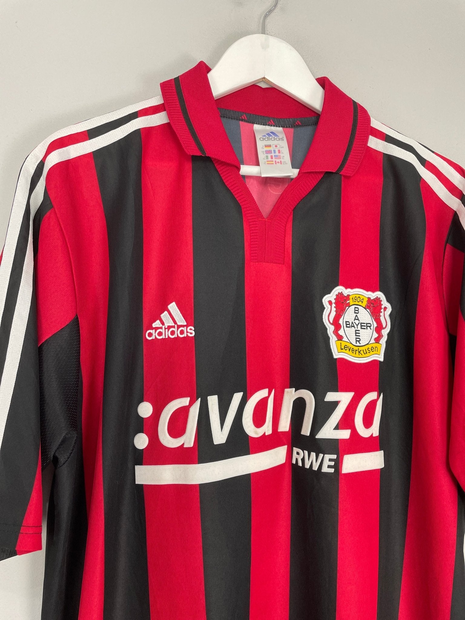 Shop 2000/01 BAYER LEVERKUSEN HOME SHIRT (XL) ADIDAS, classic football shirts, vintage football shirts & retro soccer jerseys at Cult Kits