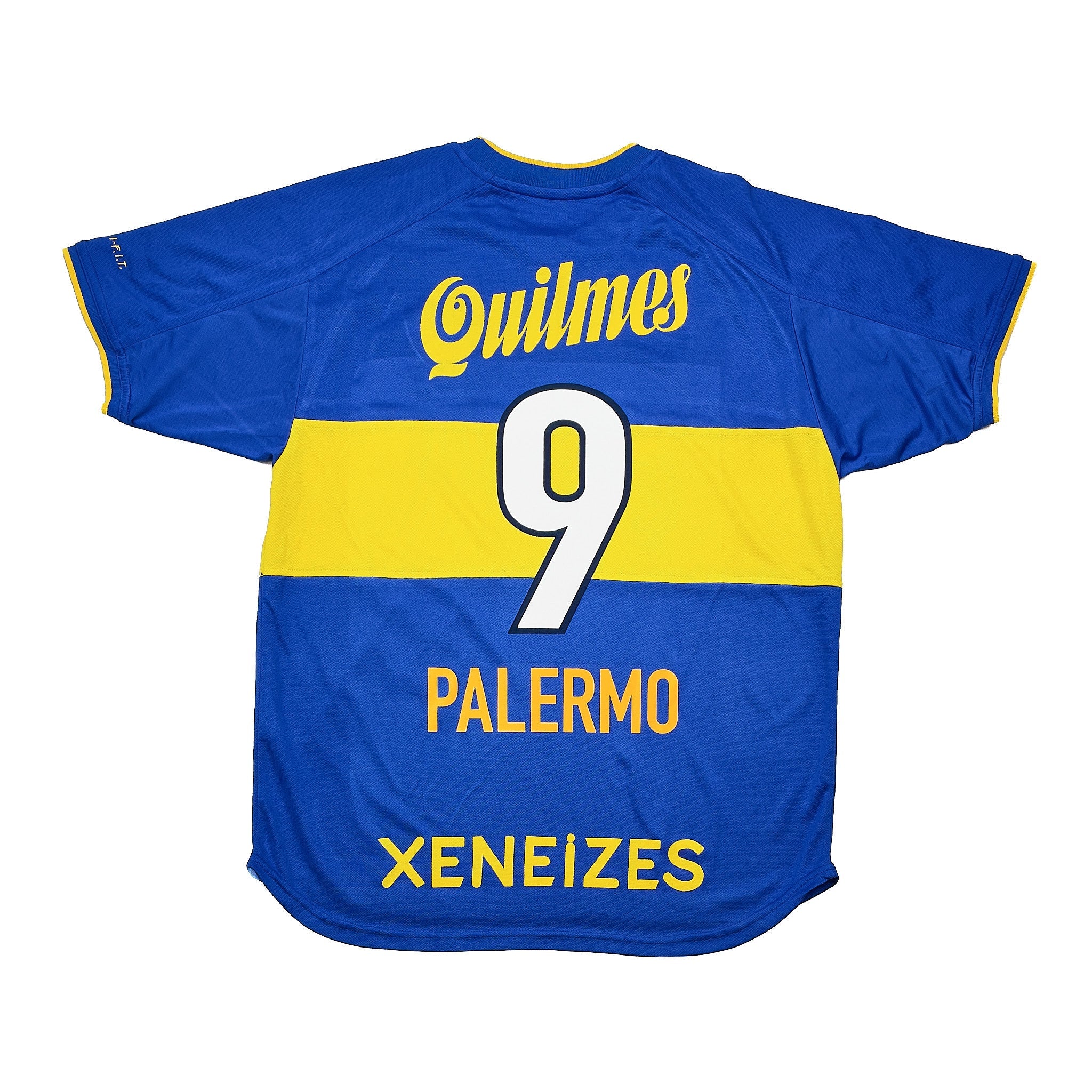 Buy 2000/01 Boca Juniors Palermo 9 Home Shirt (XL) Nike ~ Free worldwide shipping ~ Authentic Vintage Football Shirts from Cult Kits