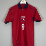 2000/01 CHILE ZAMORANO 9 HOME SHIRT (S) UMBRO - Cult Kits - Small - Buy Vintage Football Shirts, Authentic Retro Football Shirts For Sale, Classic Football Shirts & Soccer Jersey