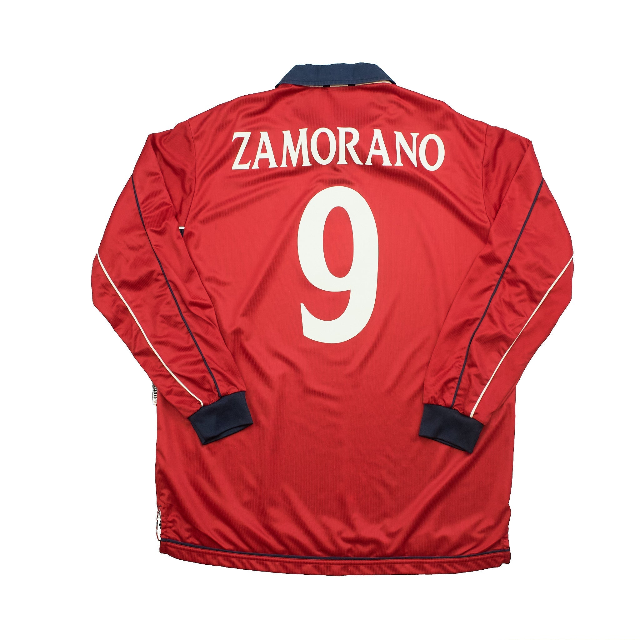 Buy 2000/01 Chile Zamorano 9 L/S Home Shirt (L) Umbro ~ Free worldwide shipping ~ Authentic Vintage Football Shirts from Cult Kits