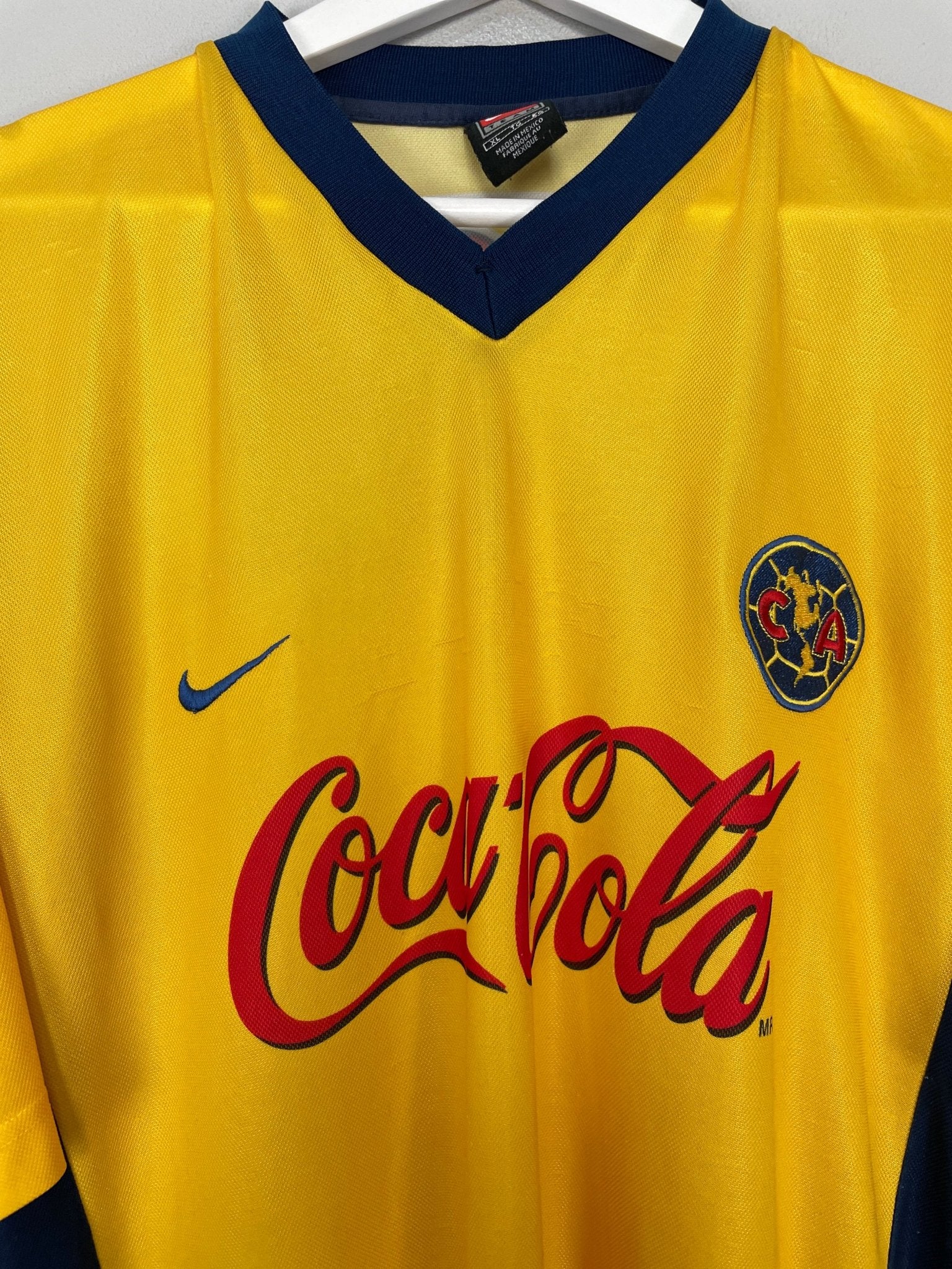Shop 2000/01 CLUB AMERICA HOME SHIRT (XL) NIKE, classic football shirts, vintage football shirts & retro soccer jerseys at Cult Kits