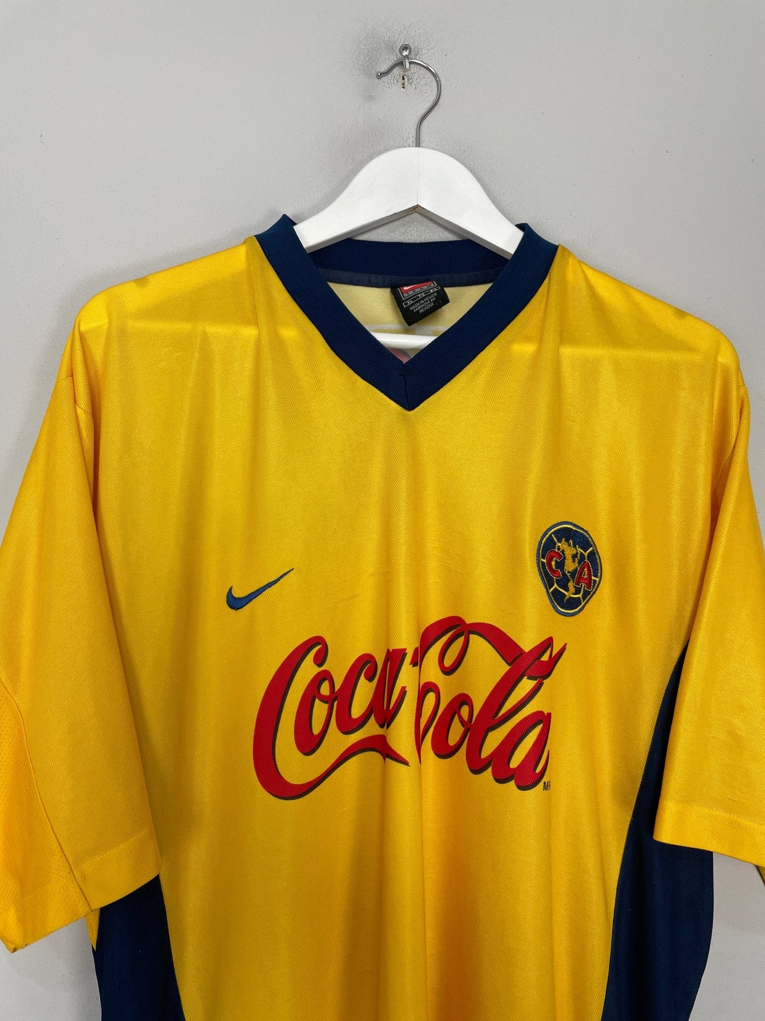 Shop 2000/01 CLUB AMERICA HOME SHIRT (XL) NIKE, classic football shirts, vintage football shirts & retro soccer jerseys at Cult Kits